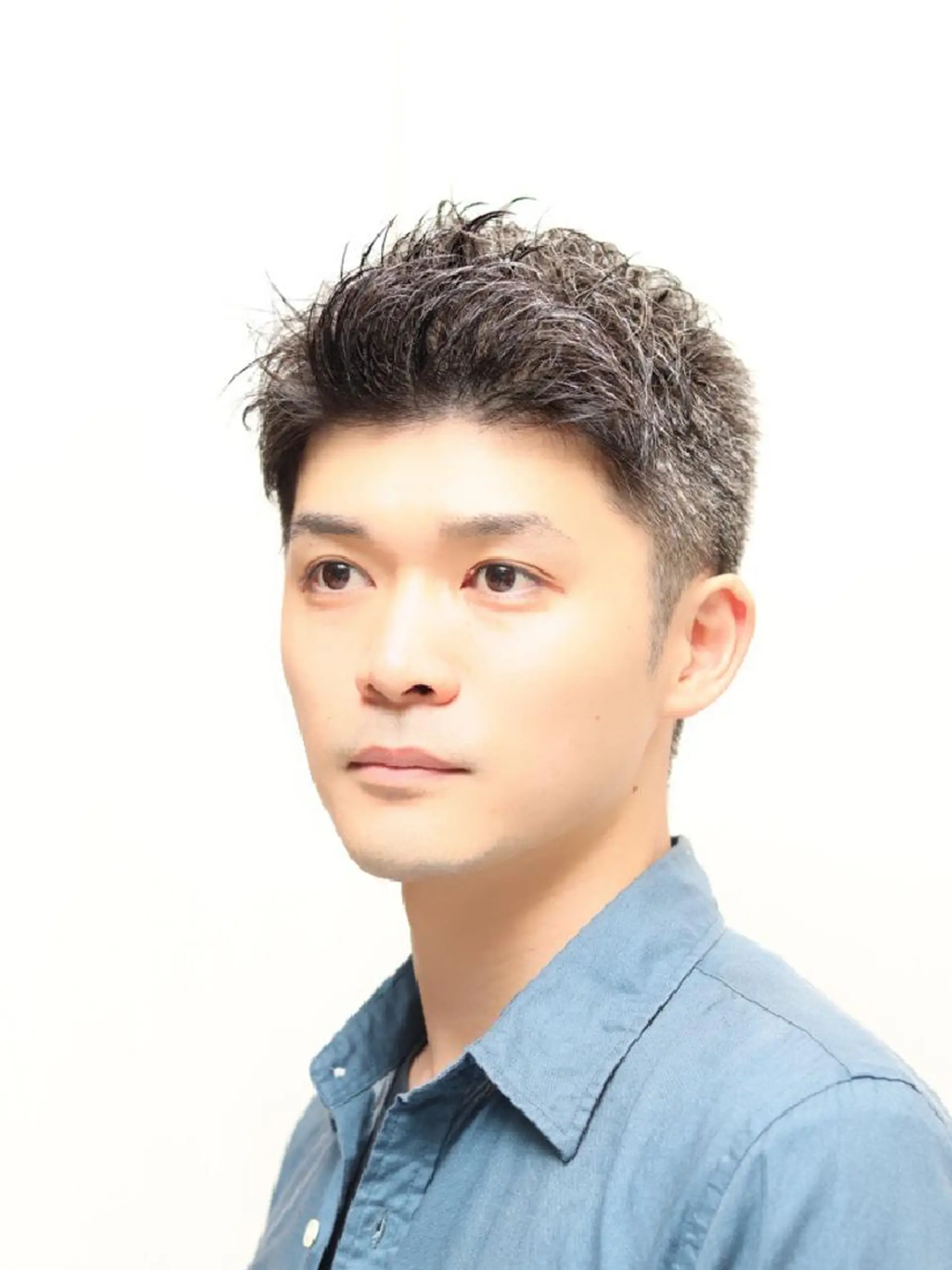 ショート HAIR&GROOMING YOSHIZAWA Inc.BANDAI所属・みよし まさとのヘアスタイル