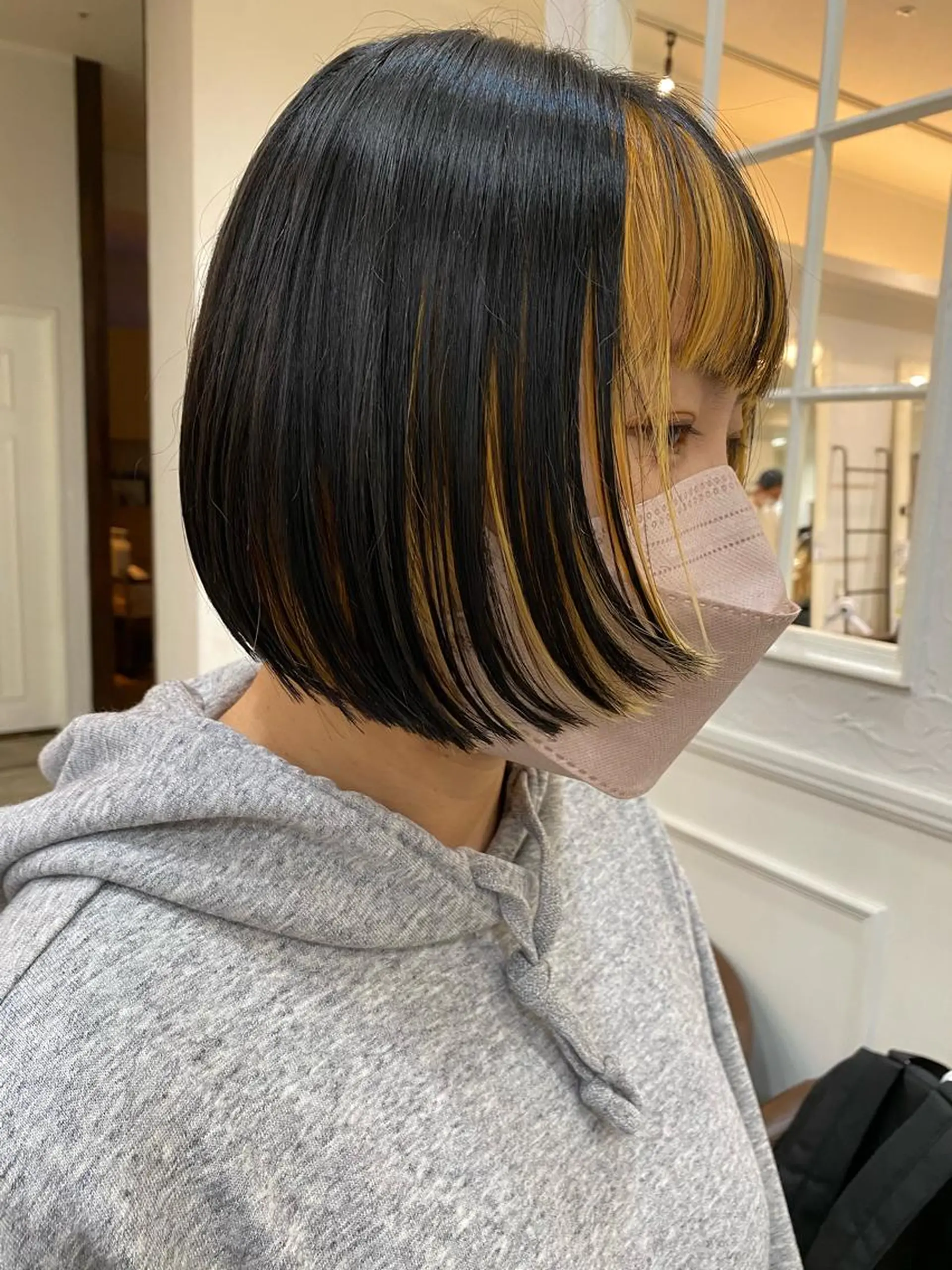 ショート ボブ 顔周りカット qulim所属・前橋 姫奈のヘアスタイル