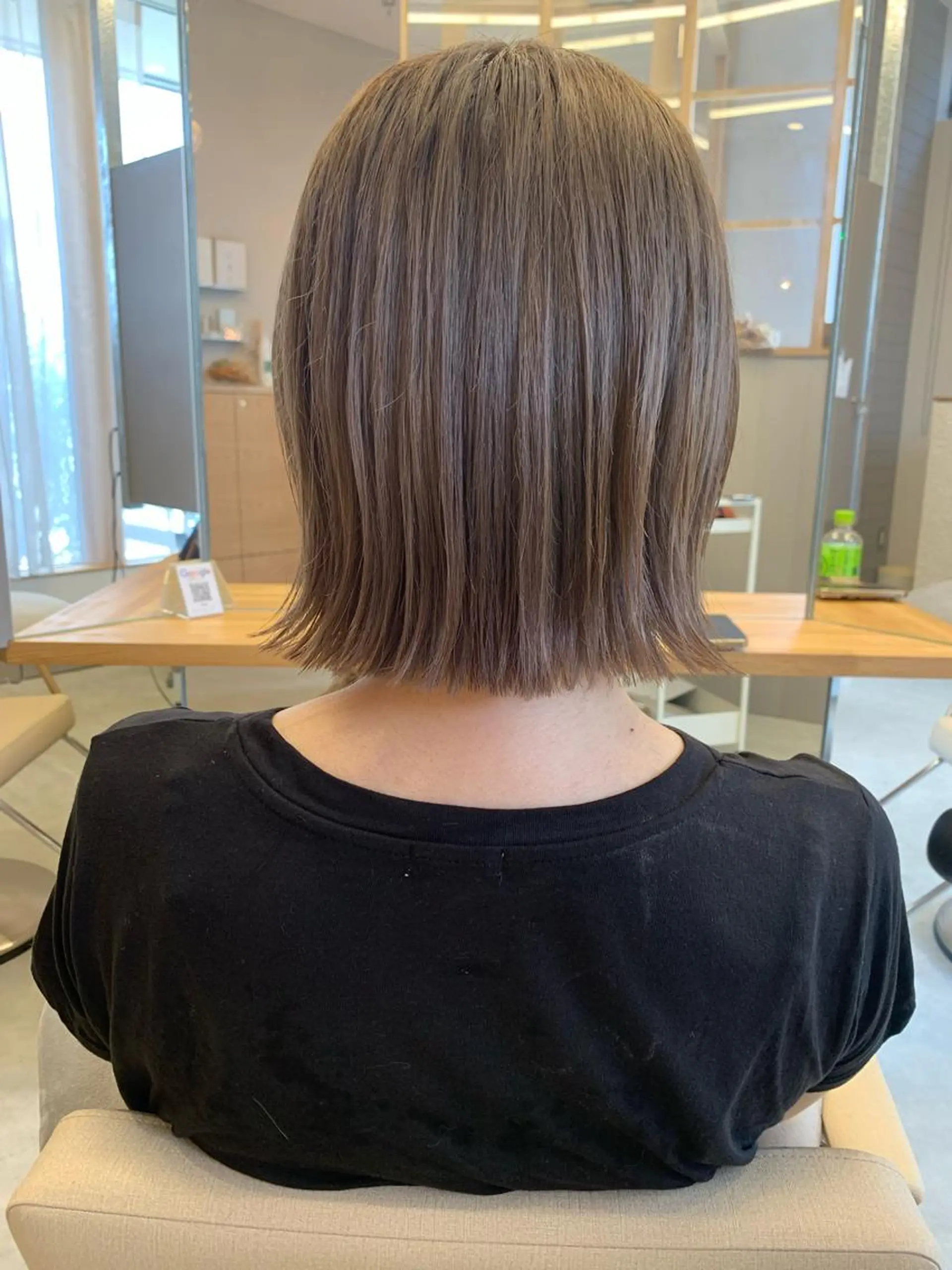 ショート カラー chihale 富樫莉香のヘアスタイル