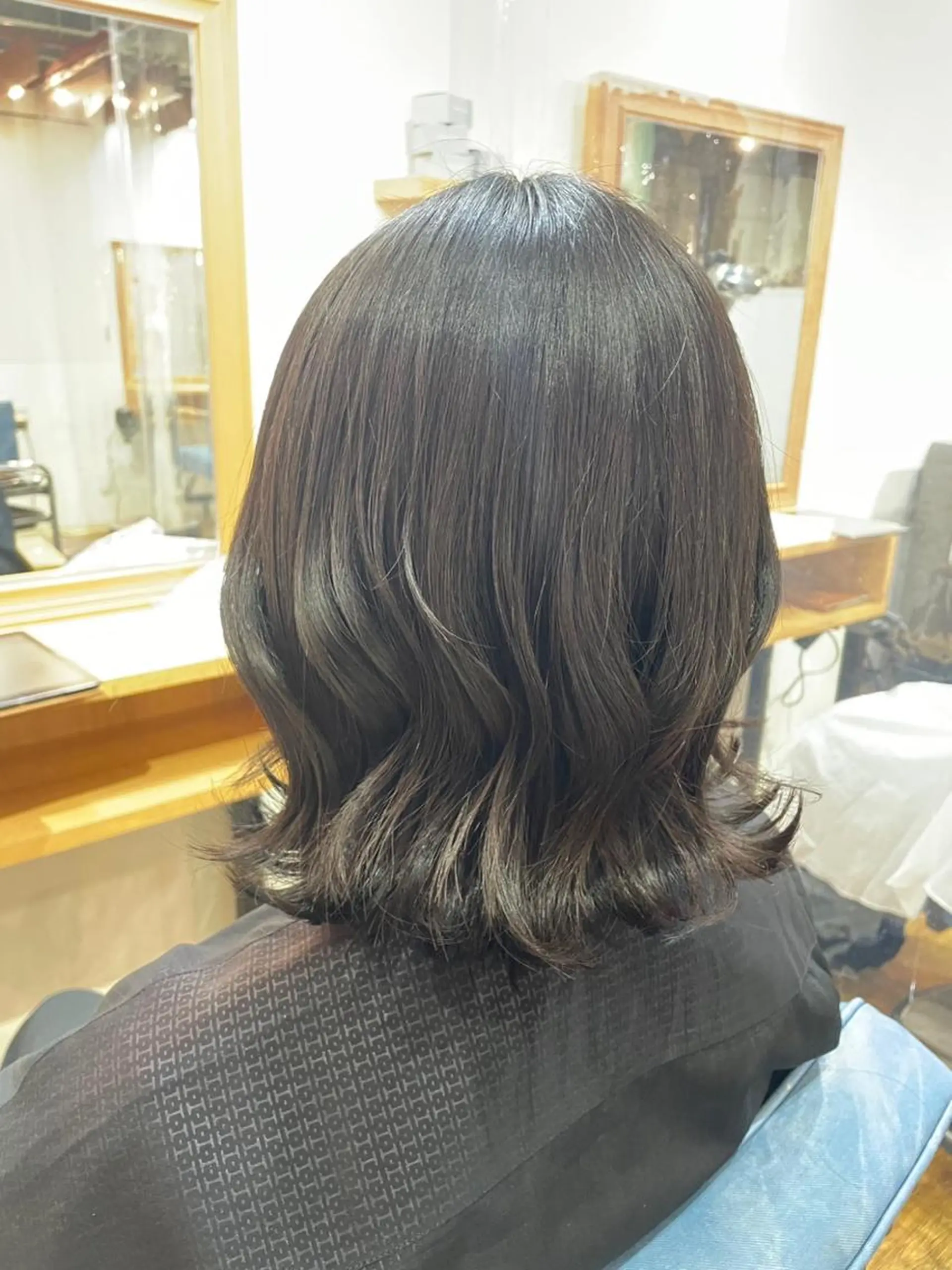 ショート カラー 透明感カラー 🇰🇷レイヤー カット💐Seinaのヘアスタイル