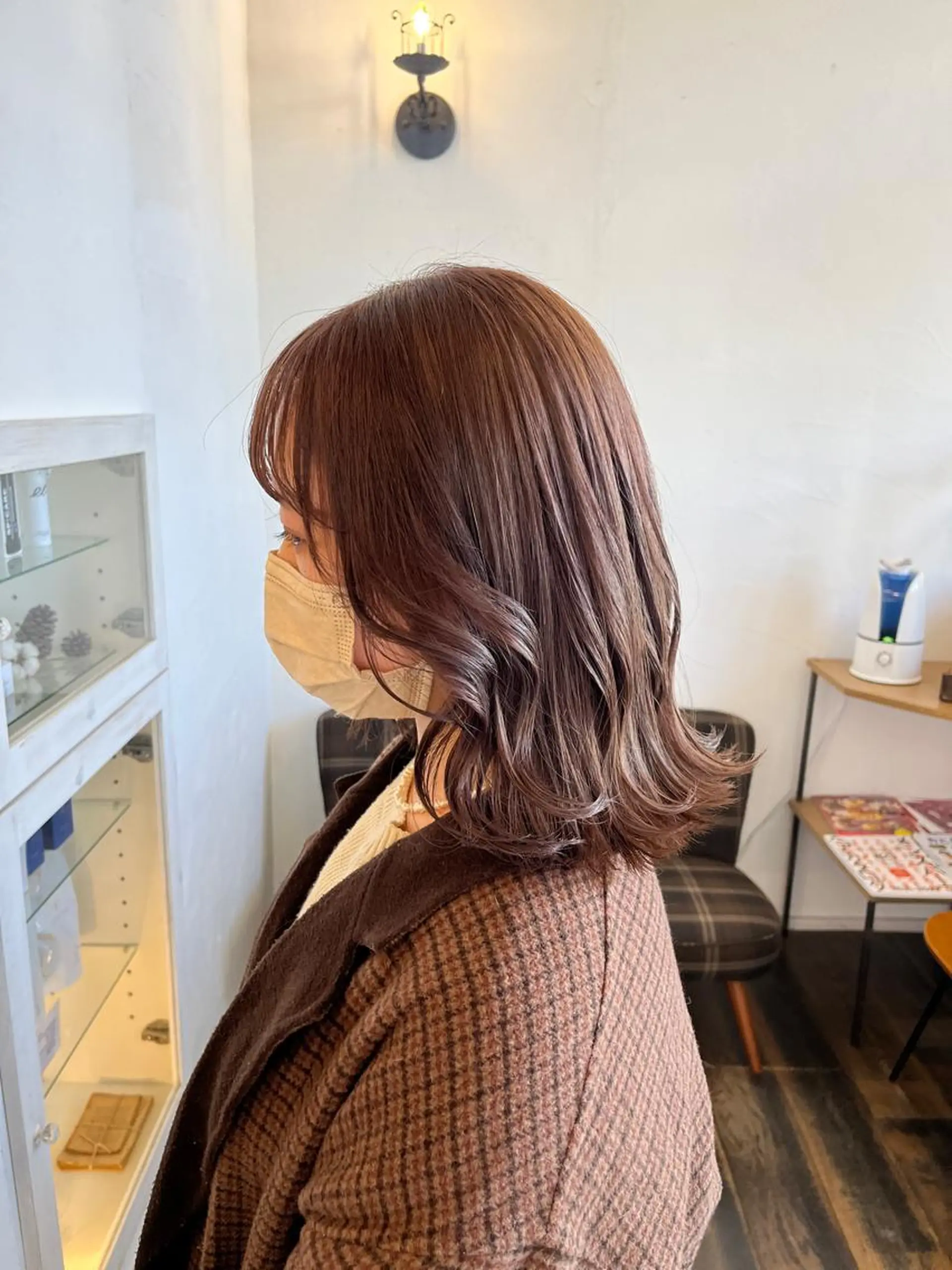 ミディアム カラー ブリーチ 透明感カラー グレージュ 伊藤ゆかり/髪質改善 /透明感カラーのヘアスタイル