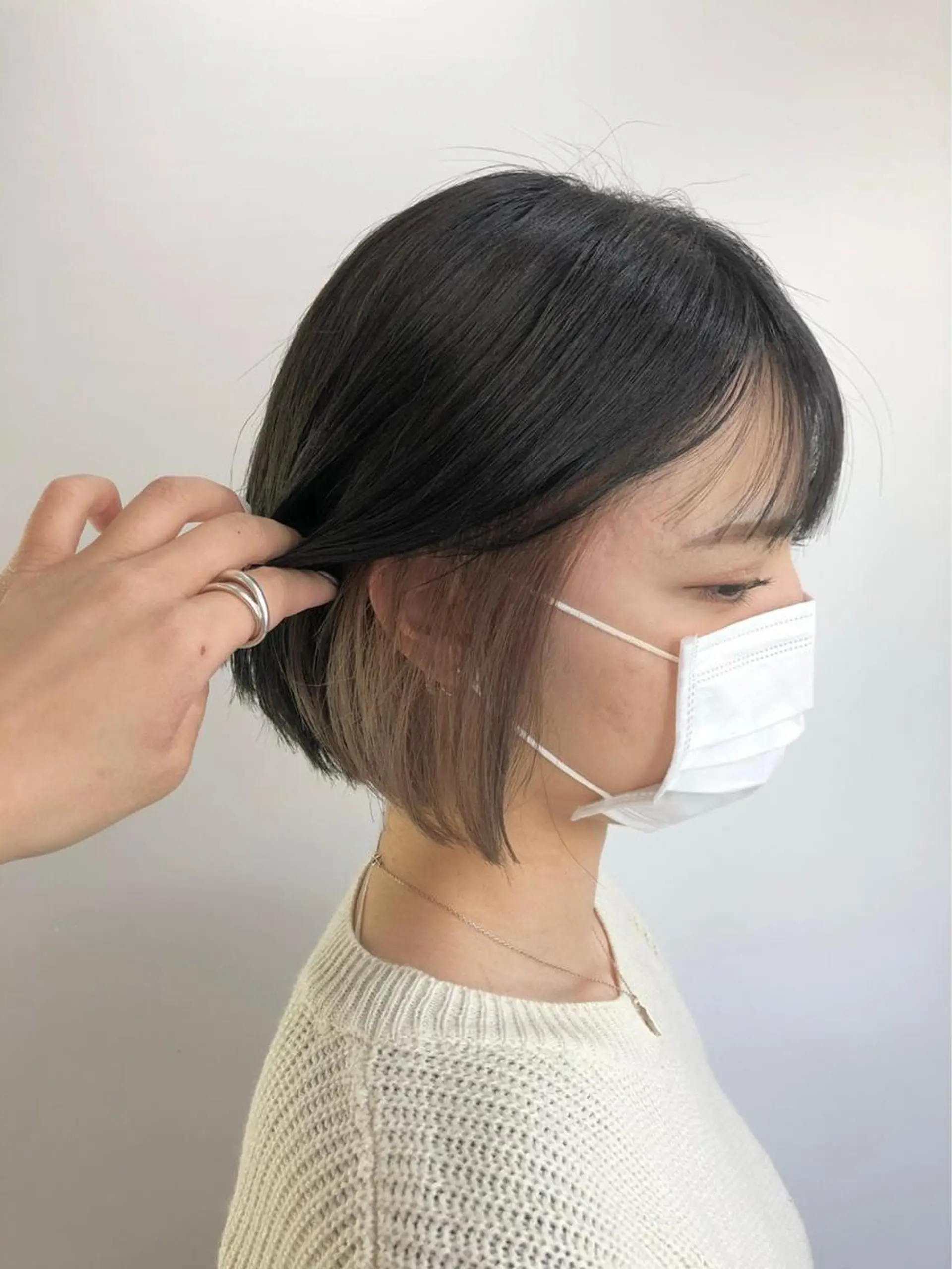 ショート カラー 🧨ブリーチー×ボブ レイヤー💎じゅえるのヘアスタイル