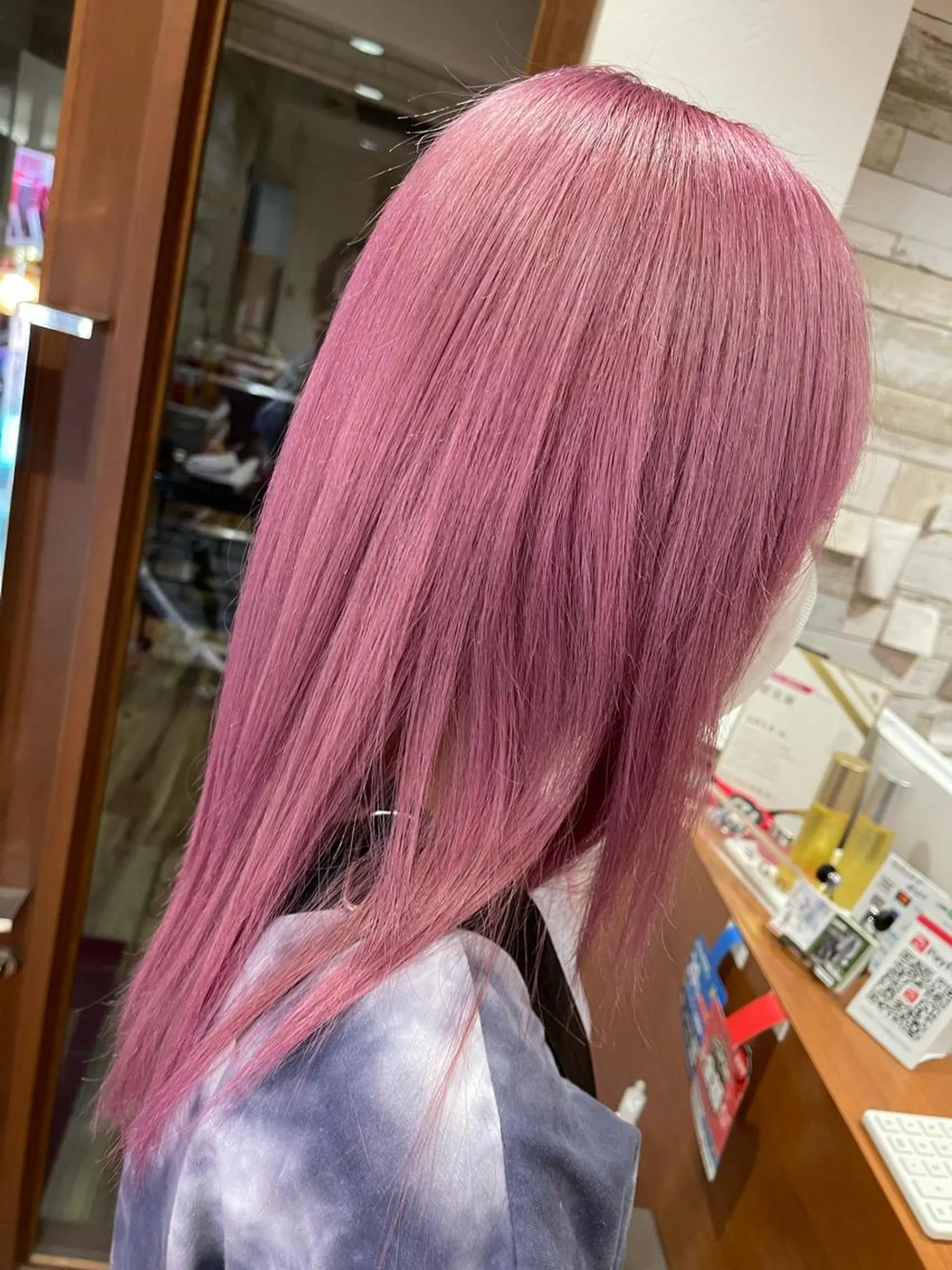 ミディアム カラー ブリーチ カット ヘアカラー オージュアソムリエ DAIKI⭐️のヘアスタイル