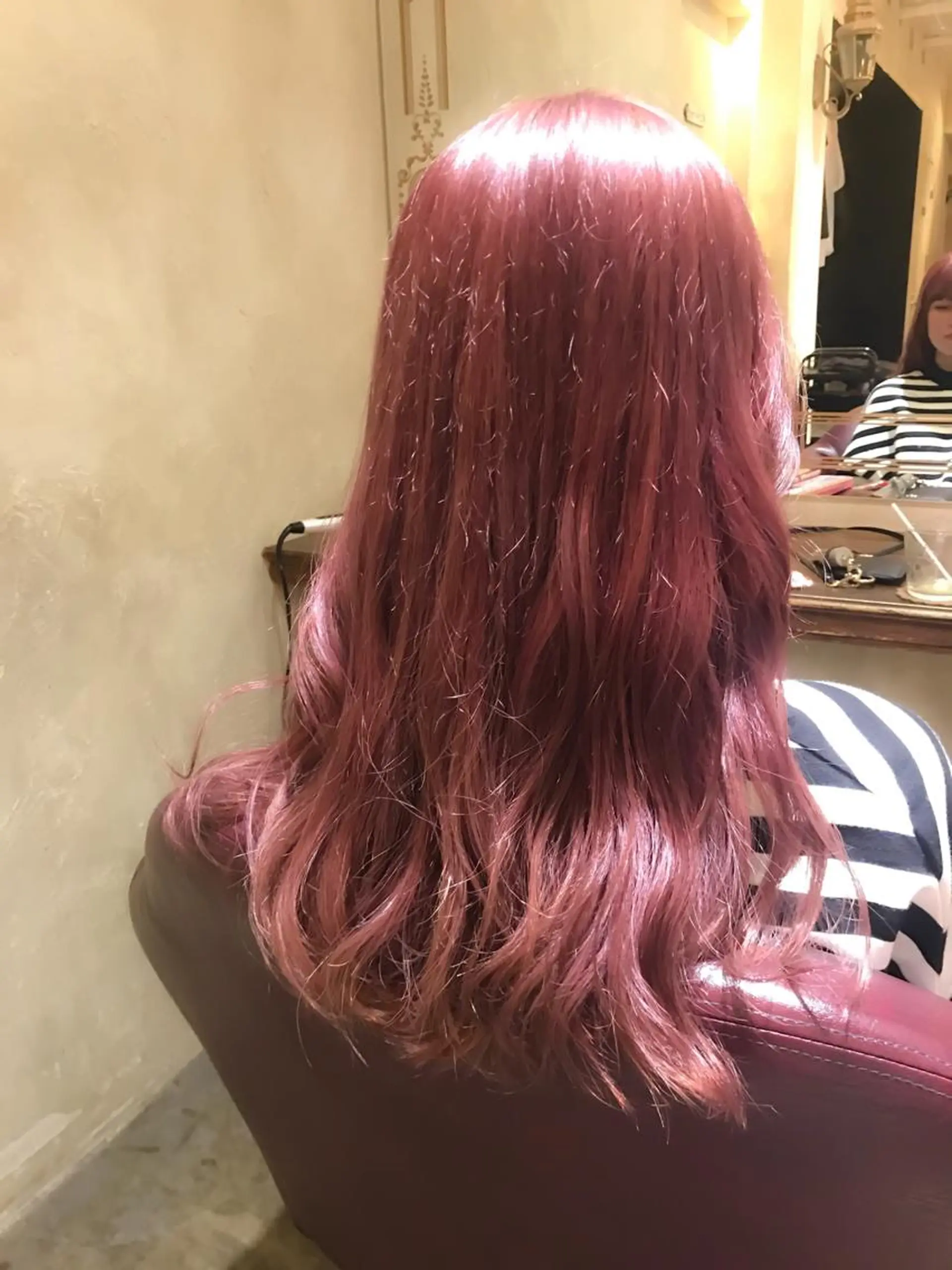 ロング カラー ヘアアレンジ ブリーチ ピンクカラー 🌈髪質改善💕 縮毛矯正✨青木まで✨のヘアスタイル