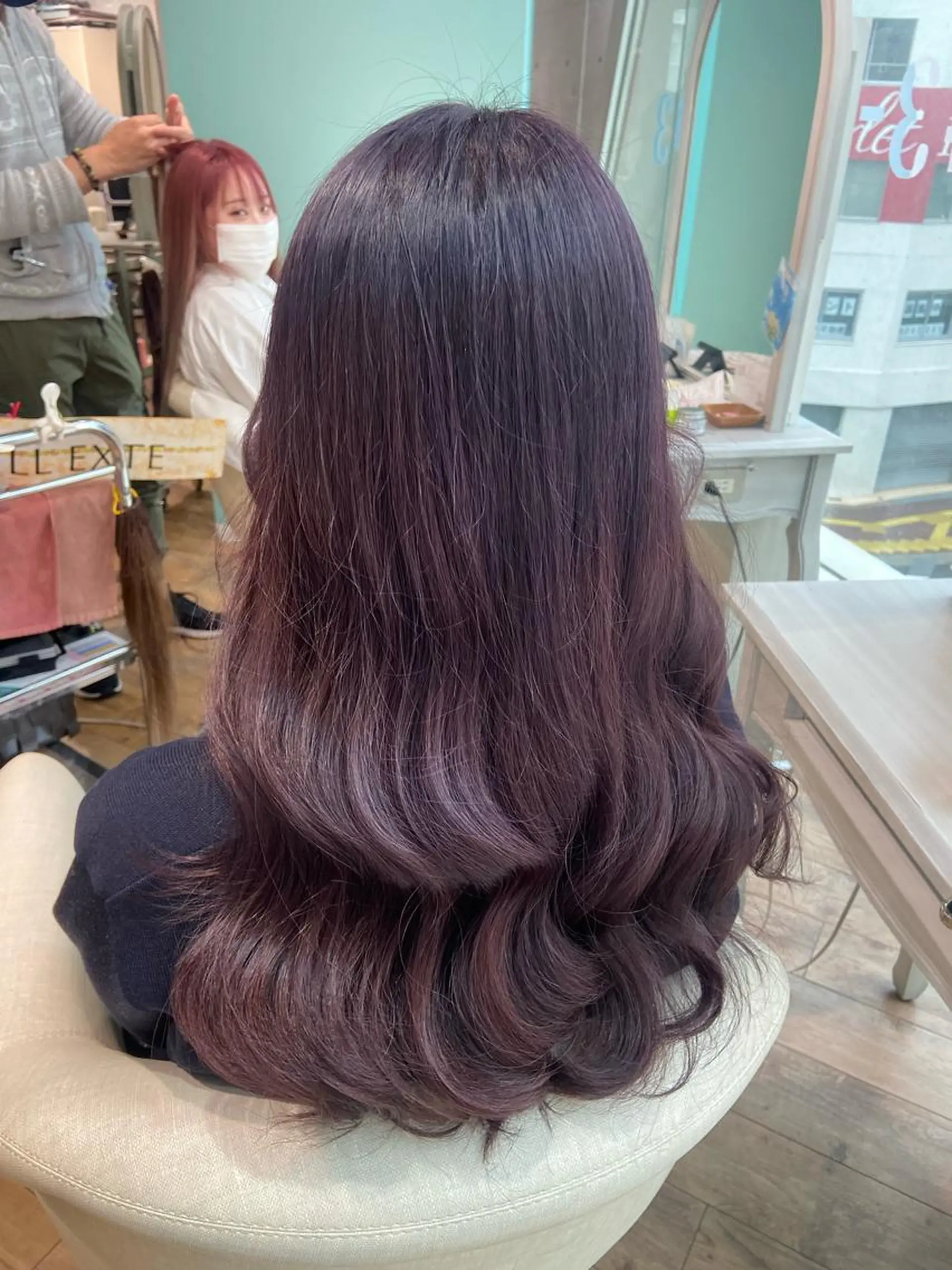 ロング カラー ヘアカラー トリートメント 🧸プルエクステ❤︎ ネイルKAO🧸のヘアスタイル