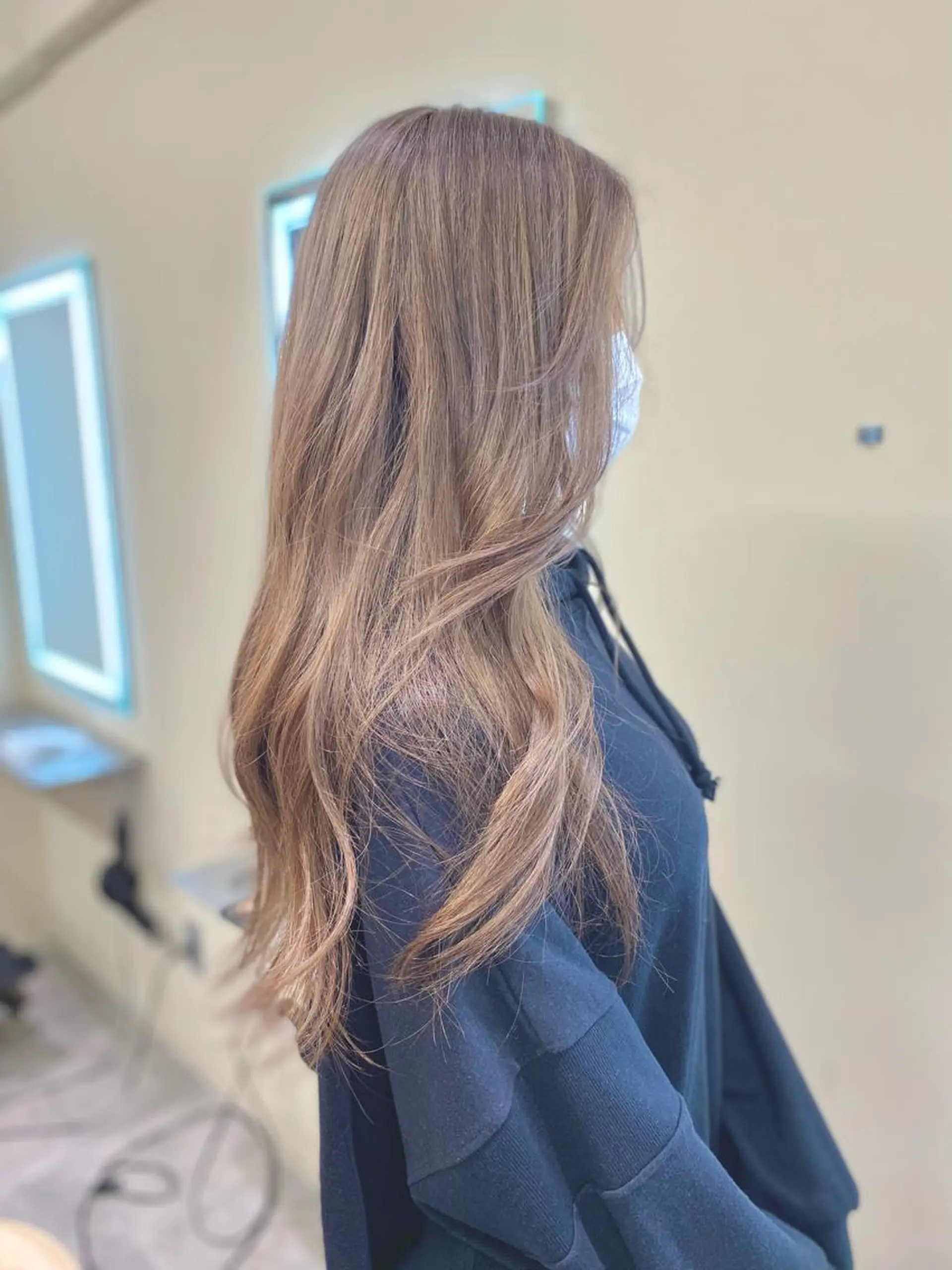 ロング カラー バレイヤージュ ベージュカラー ブリーチ ケアブリーチ 透明感カラー カット ヘアカラー トリートメント opus 店長大和 レイヤー/赤み消しのヘアスタイル