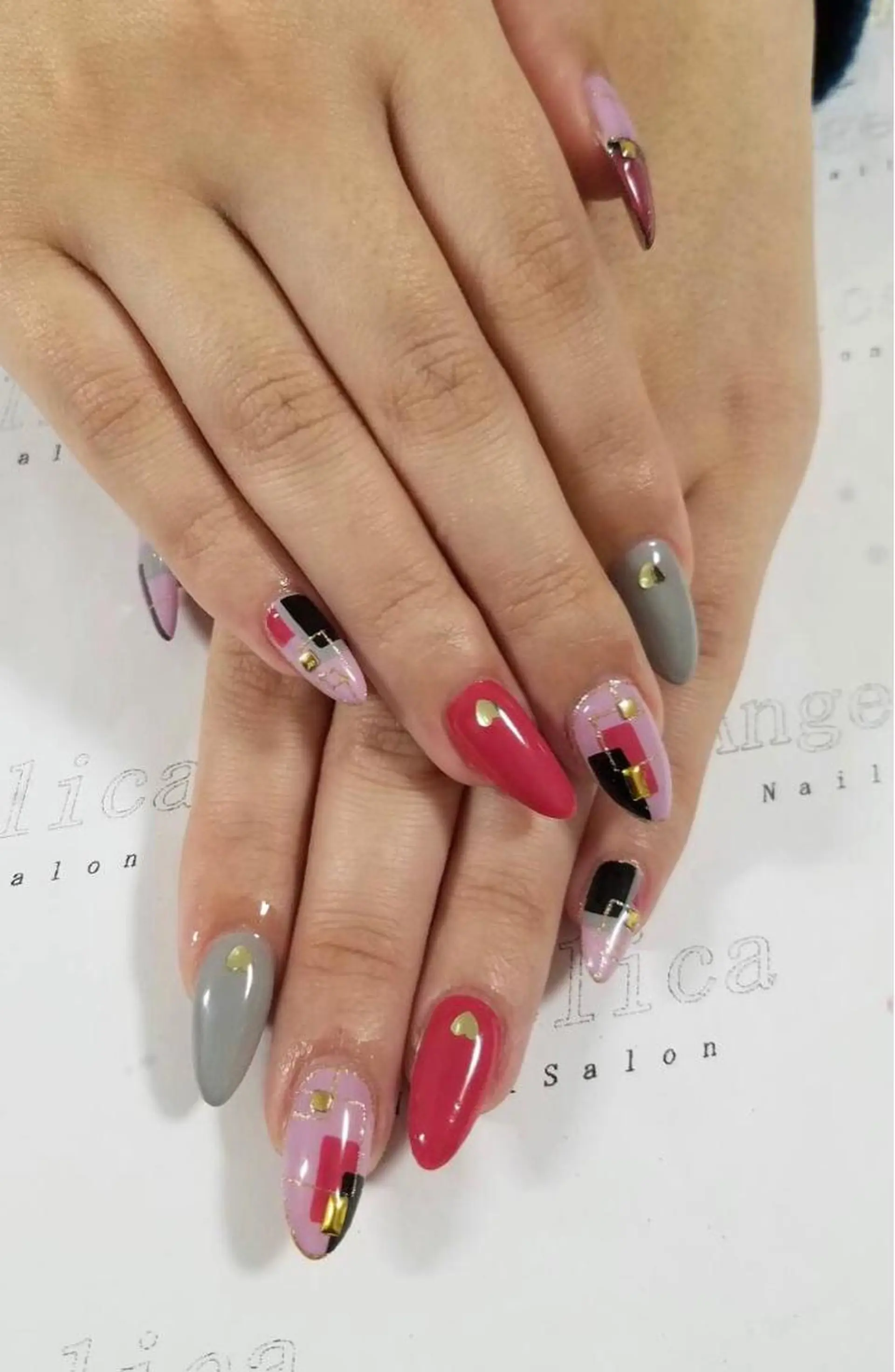 ネイル ハンドネイル Angelica ネイリストのネイルデザイン