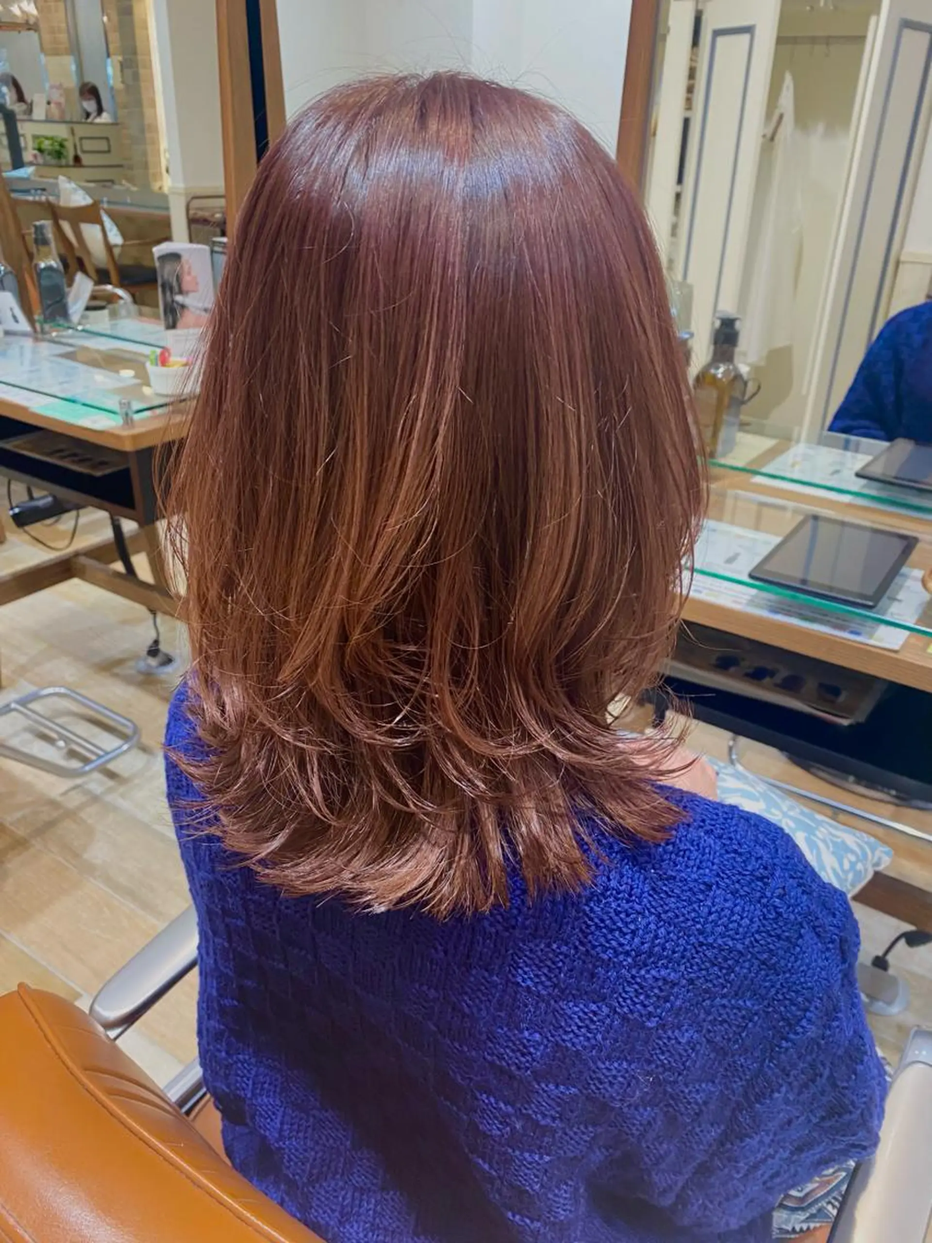 ミディアム カラー カット ヘアカラー トリートメント 宮内 真乃のヘアスタイル