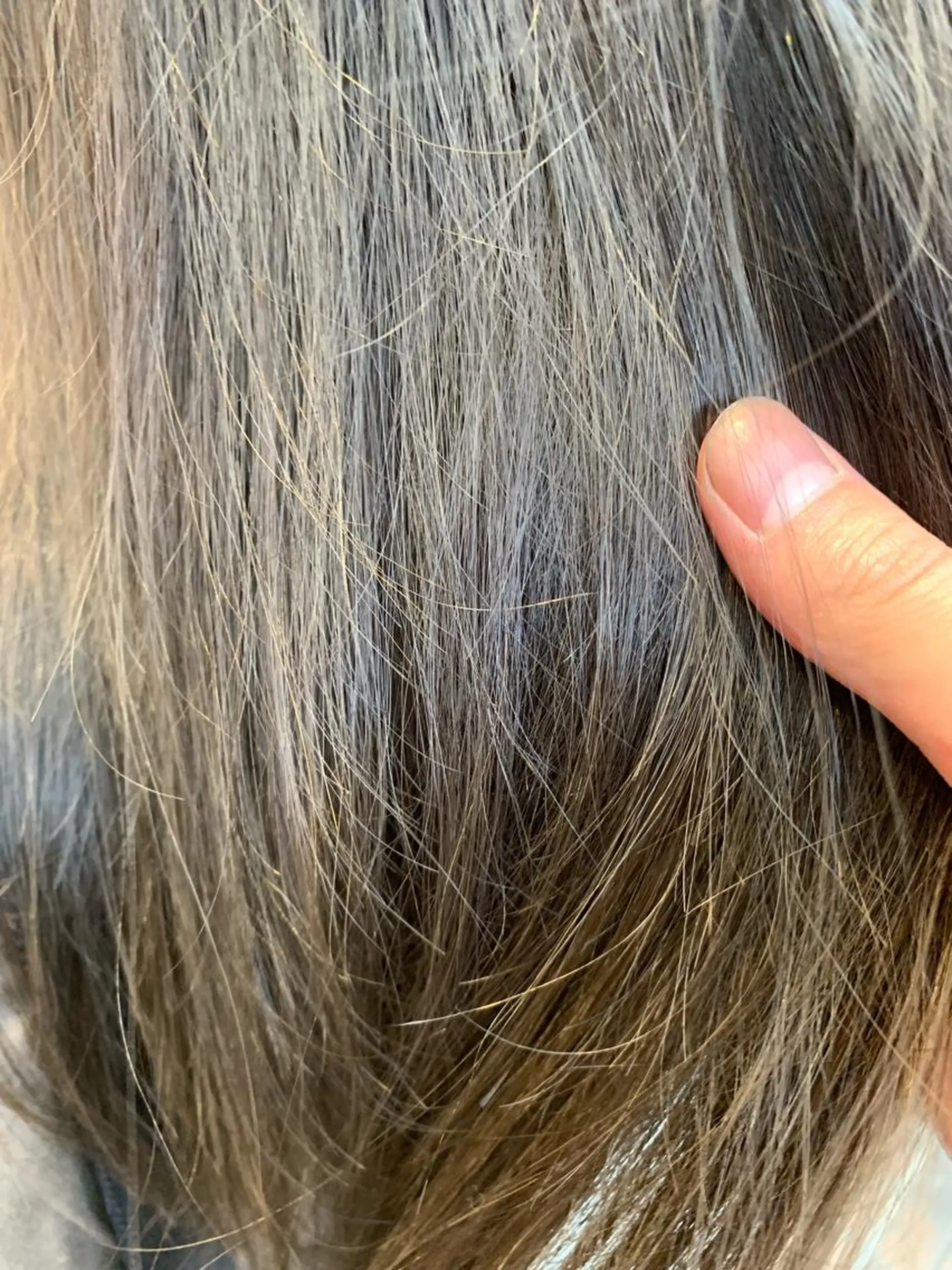 ミディアム カラー 新宿/韓国レイヤー 髪質改善カラー/角所のヘアスタイル