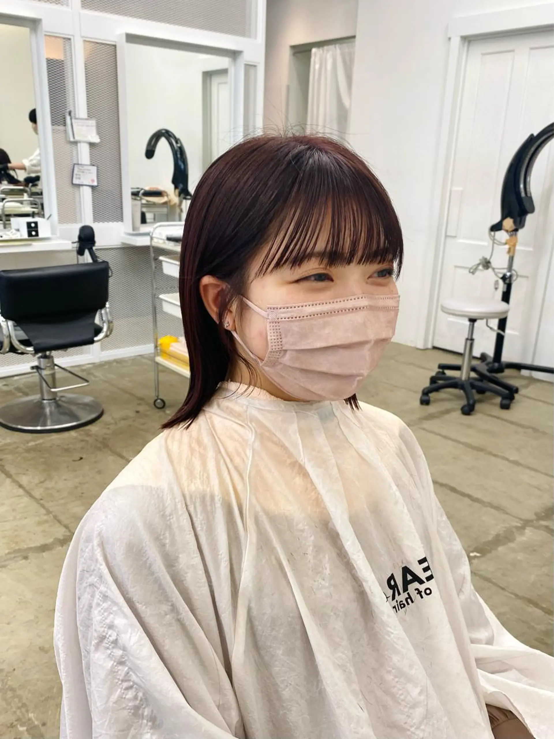 ミディアム カラー ブラウンカラー カシス ピンクカラー ピンクブラウン カット ヘアカラー サトウ リョウのヘアスタイル