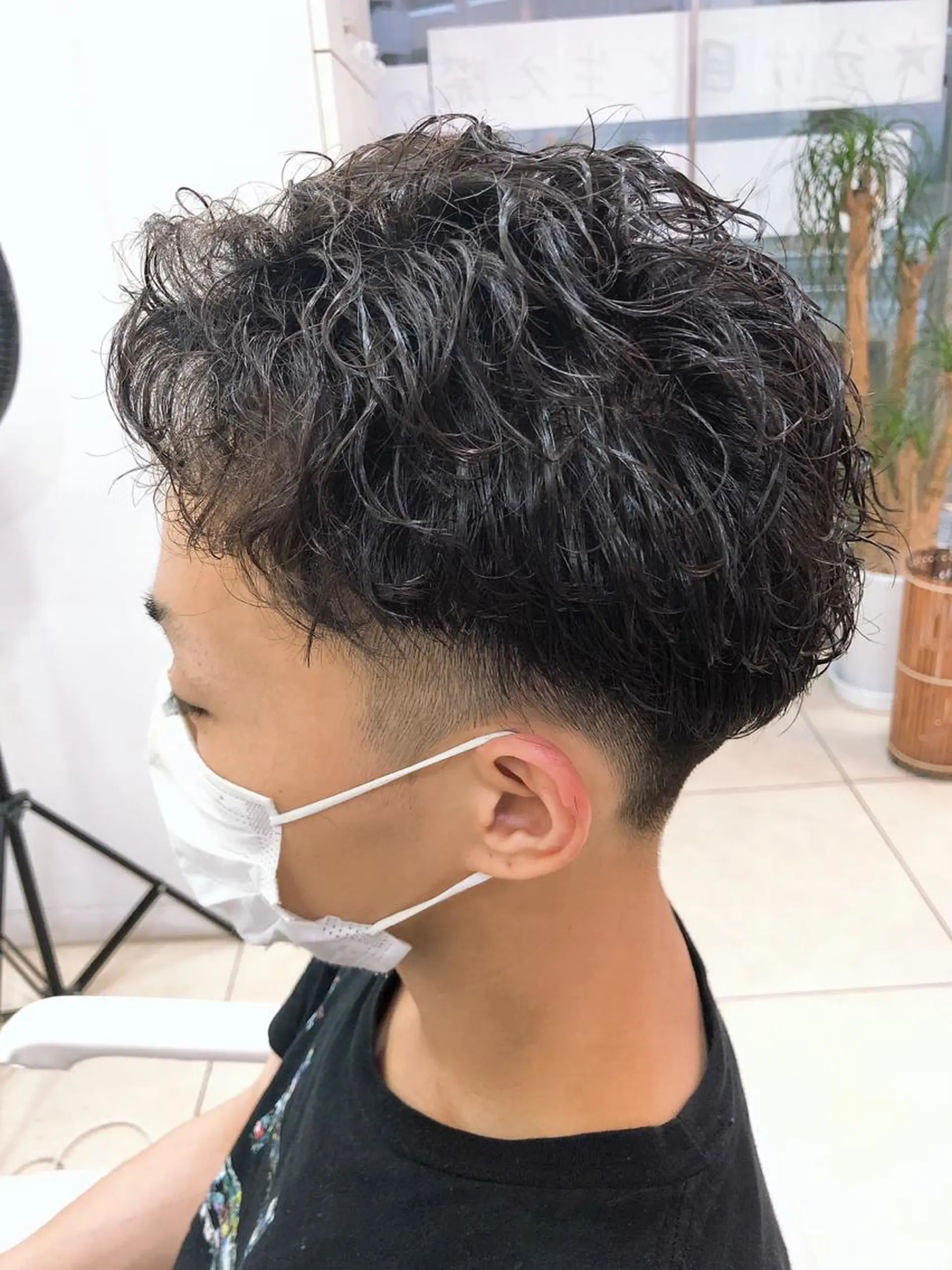 ショート パーマ メンズ 髪質改善× ハイライト溝江のヘアスタイル