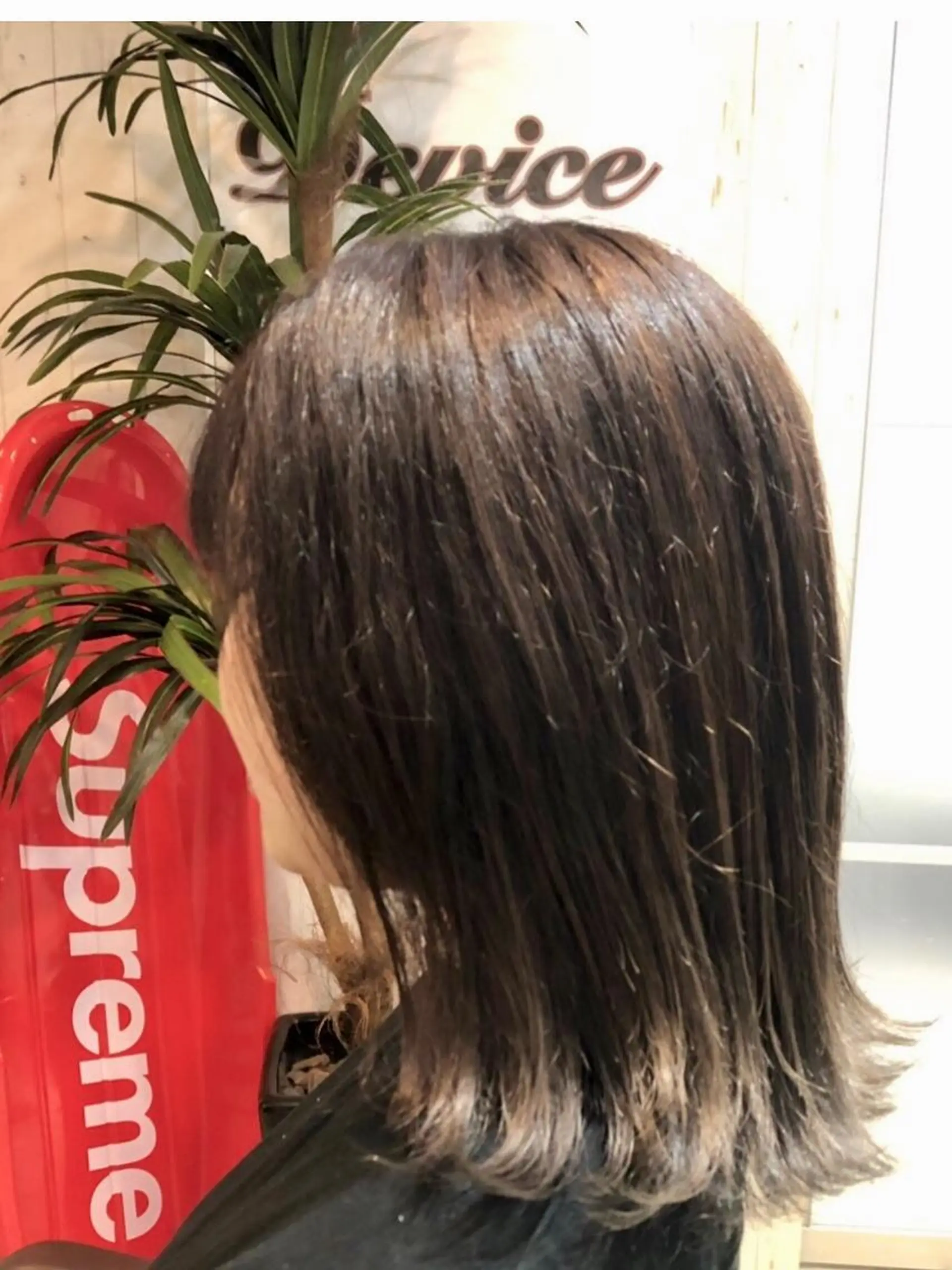 セミロング カラー Device ディバイスのヘアスタイル