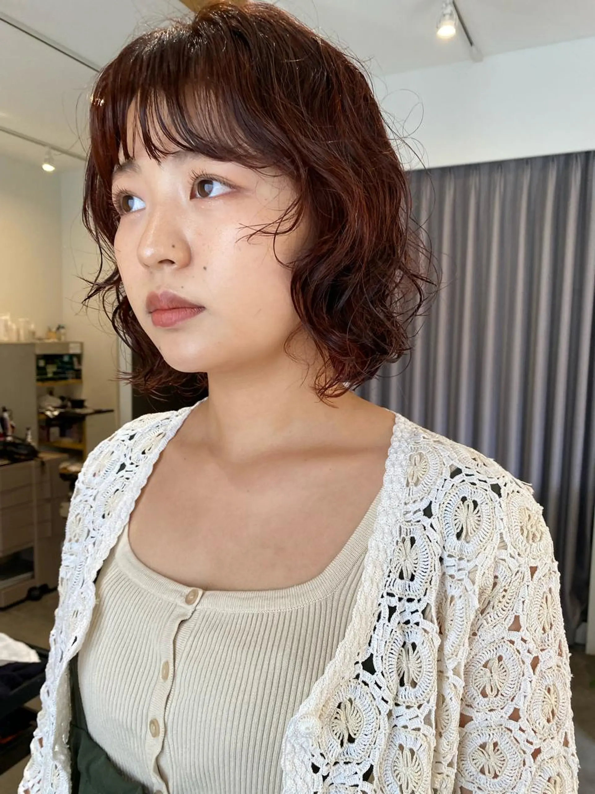 ミディアム カラー パーマ ヘアアレンジ Nancy所属・束感まつげ❤︎ あみのマツエク・マツパデザイン
