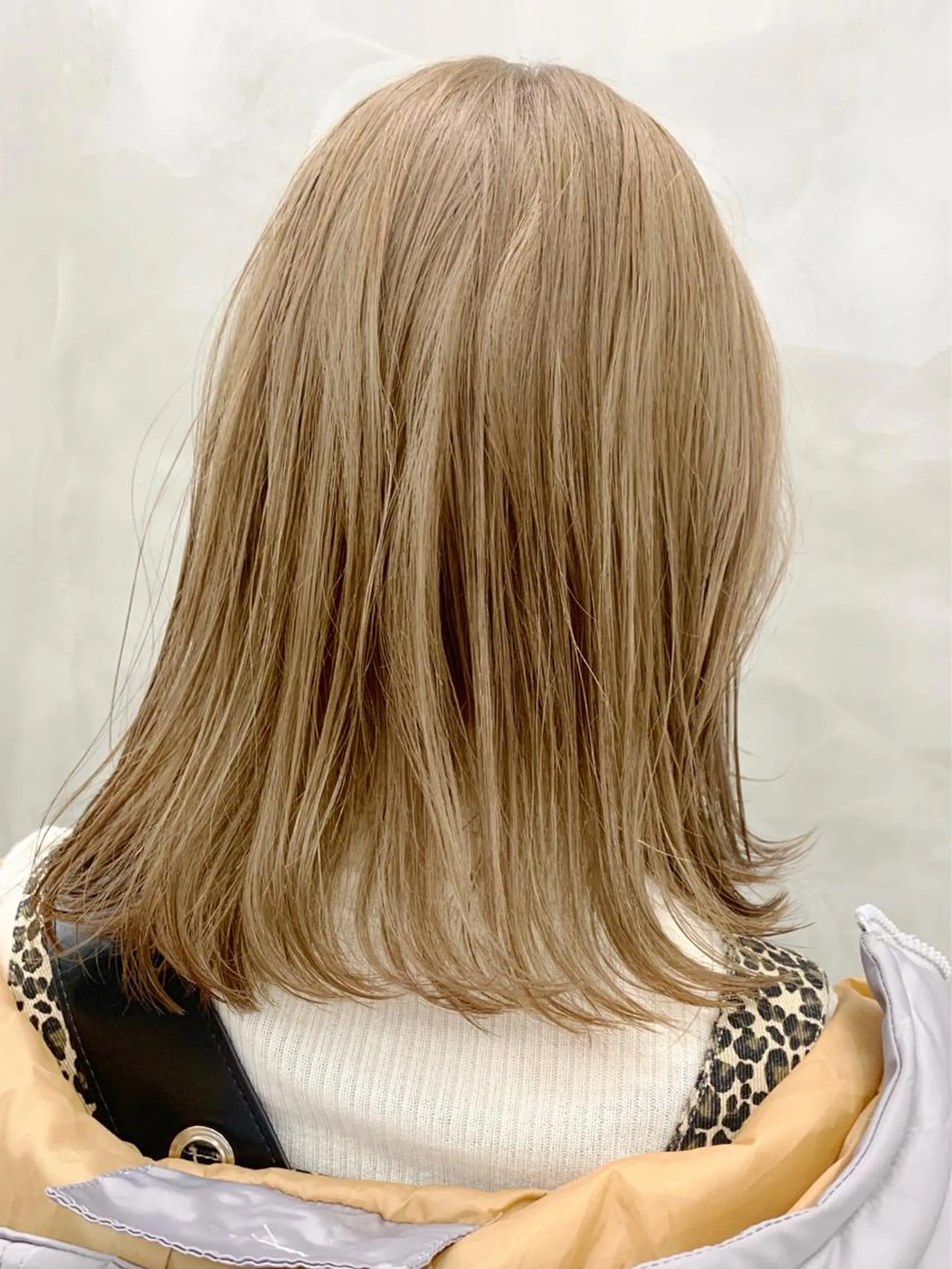 カラー ベージュカラー ブリーチ ケアブリーチ SEED&beauty byFLAT所属・ヘッドスパ (女性限定)🍋モエのヘアスタイル