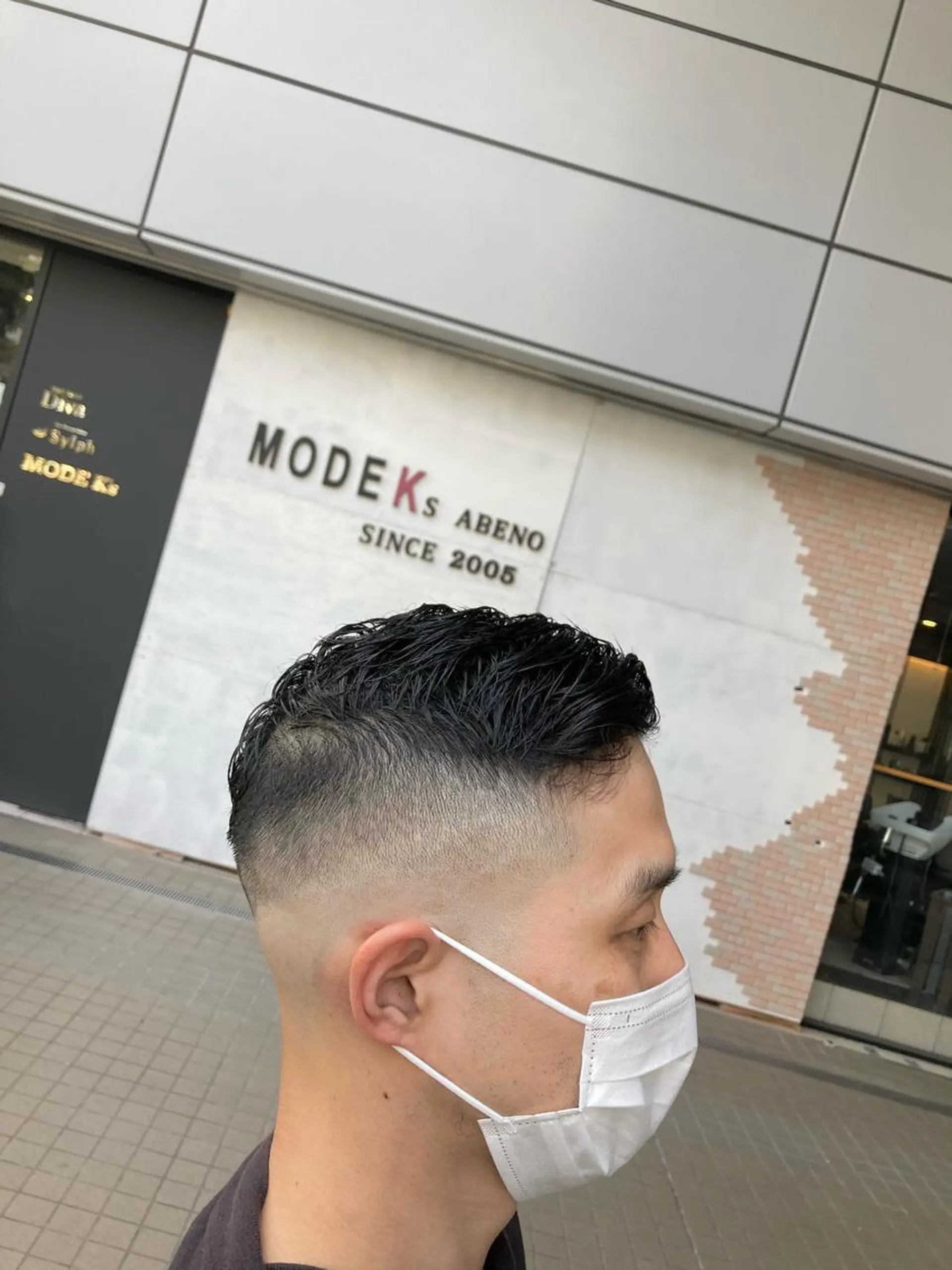 ショート メンズ フェードカット スキンフェード カット SHAFT Ieiriのヘアスタイル