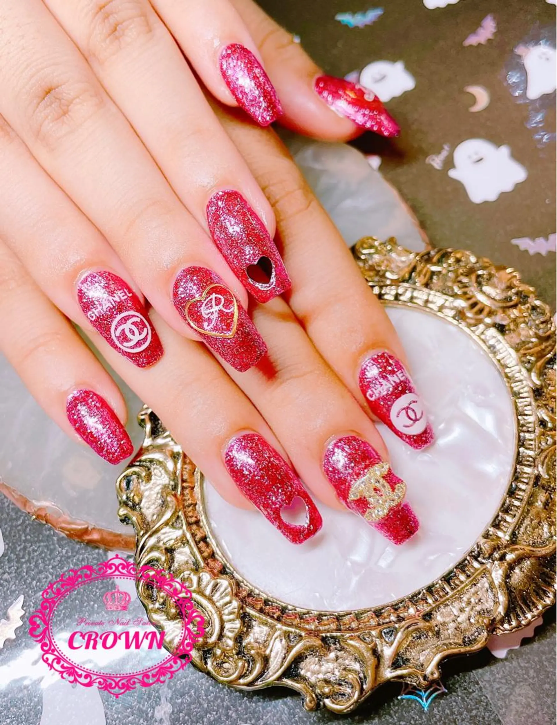 ネイル CROWN プライベートサロンのネイルデザイン