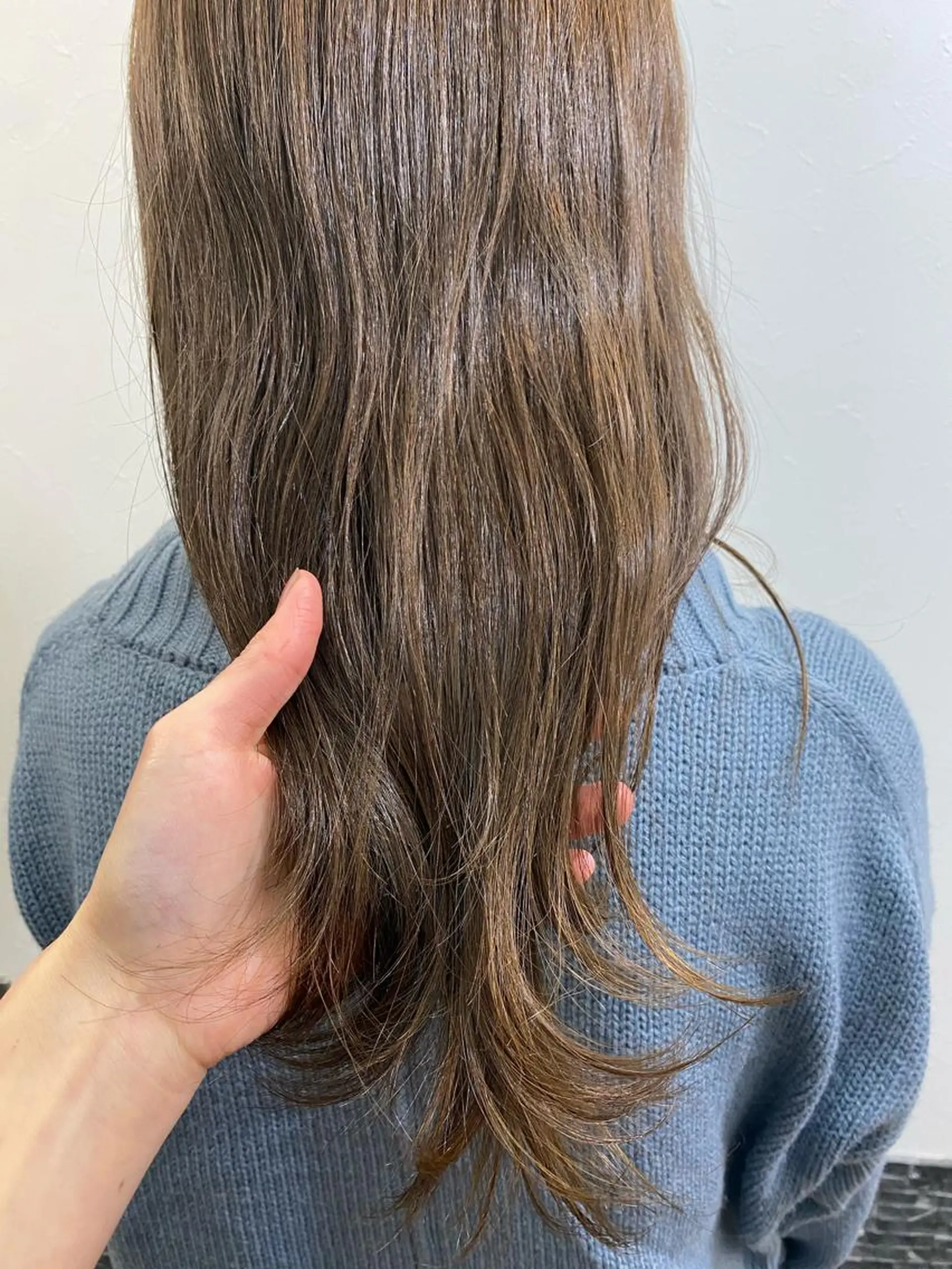 カラー レイヤー/顔周り 田山　穂波のヘアスタイル