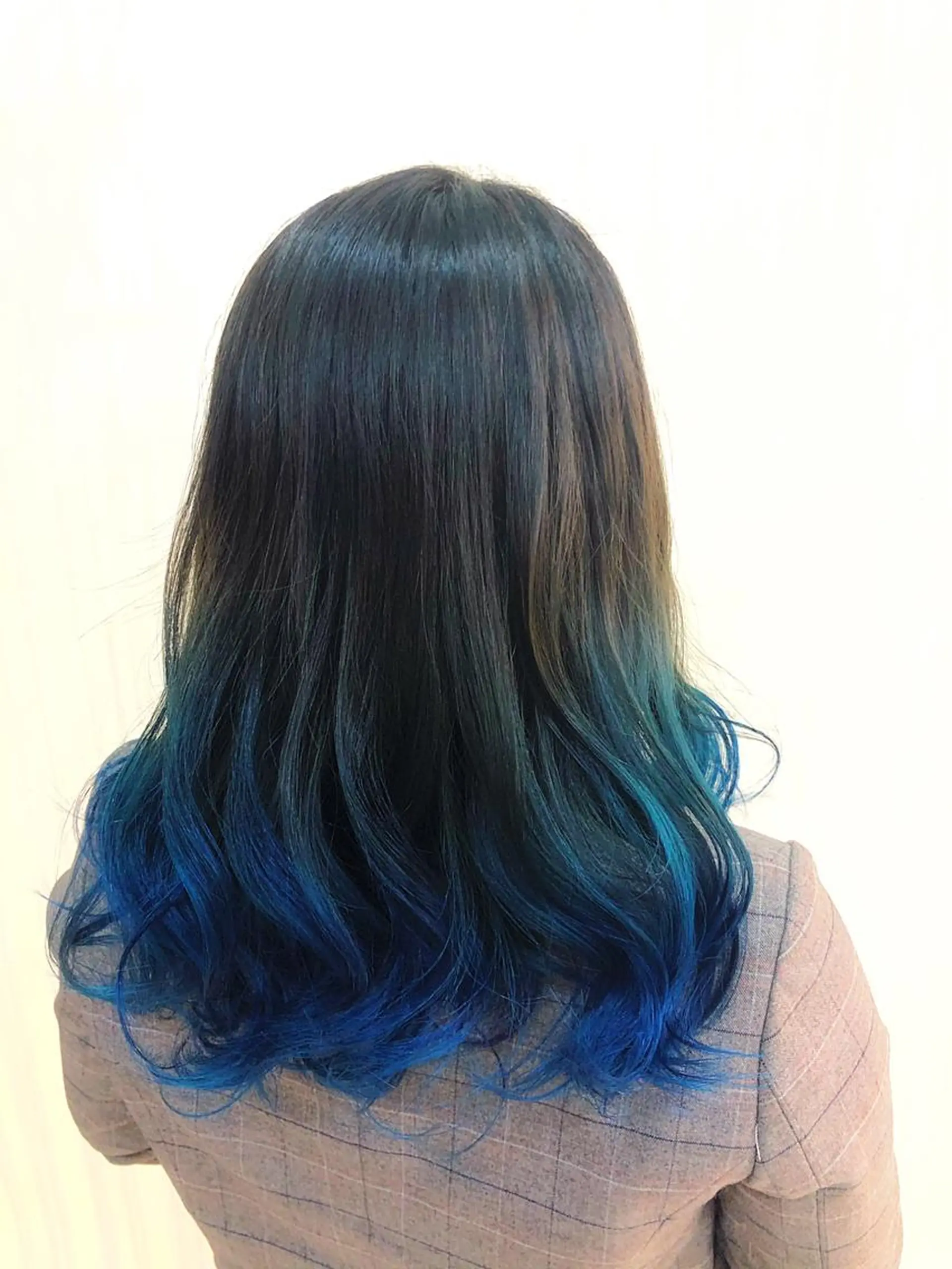 ロング カラー ブルーカラー グラデーションカラー カット ヘアカラー トリートメント 髪質改善/美髪矯 正ヤマモトハルキのヘアスタイル