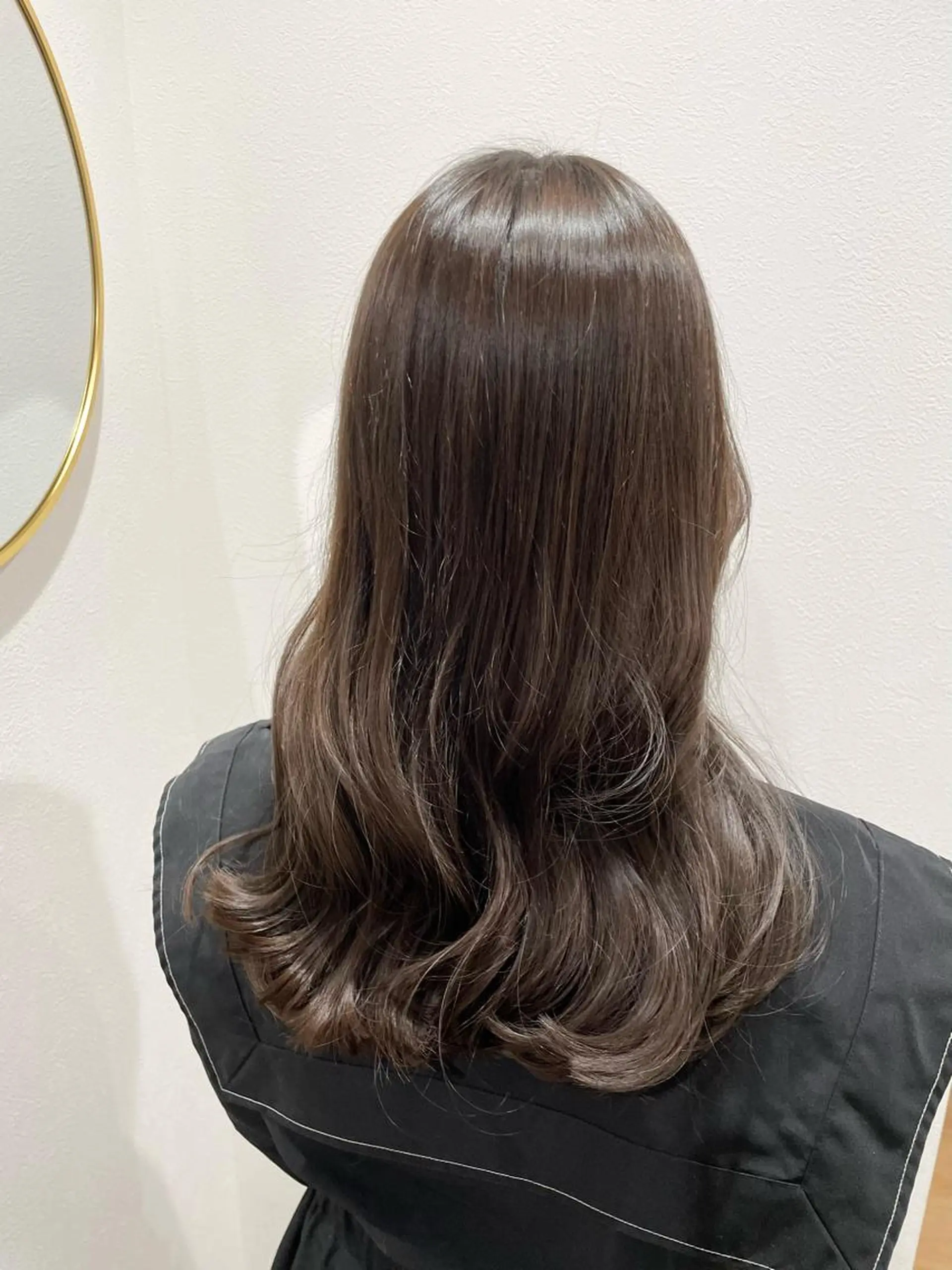 セミロング カラー ‎manami 💞🩰のヘアスタイル