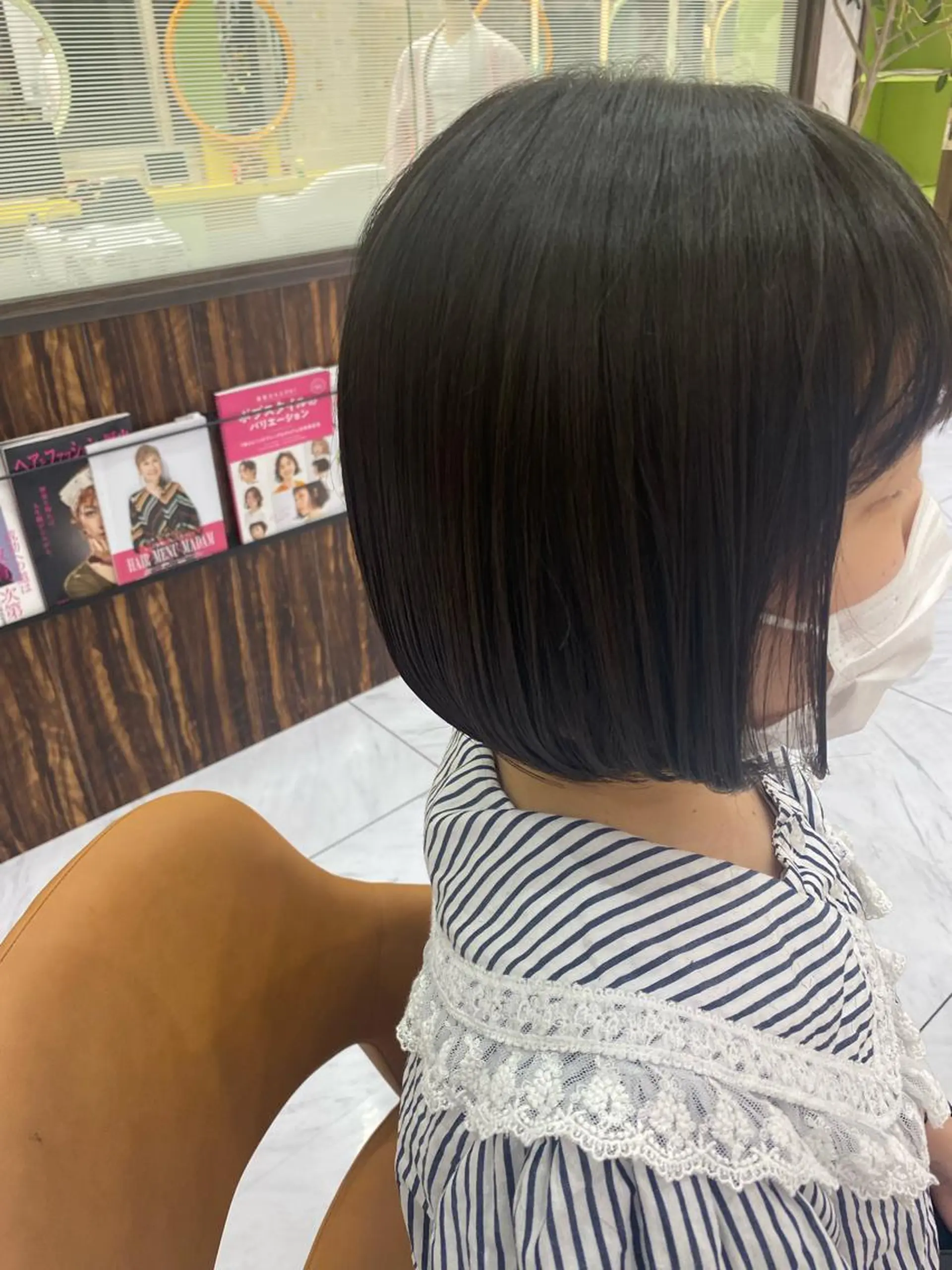 ミディアム 宮澤 美幸のヘアスタイル