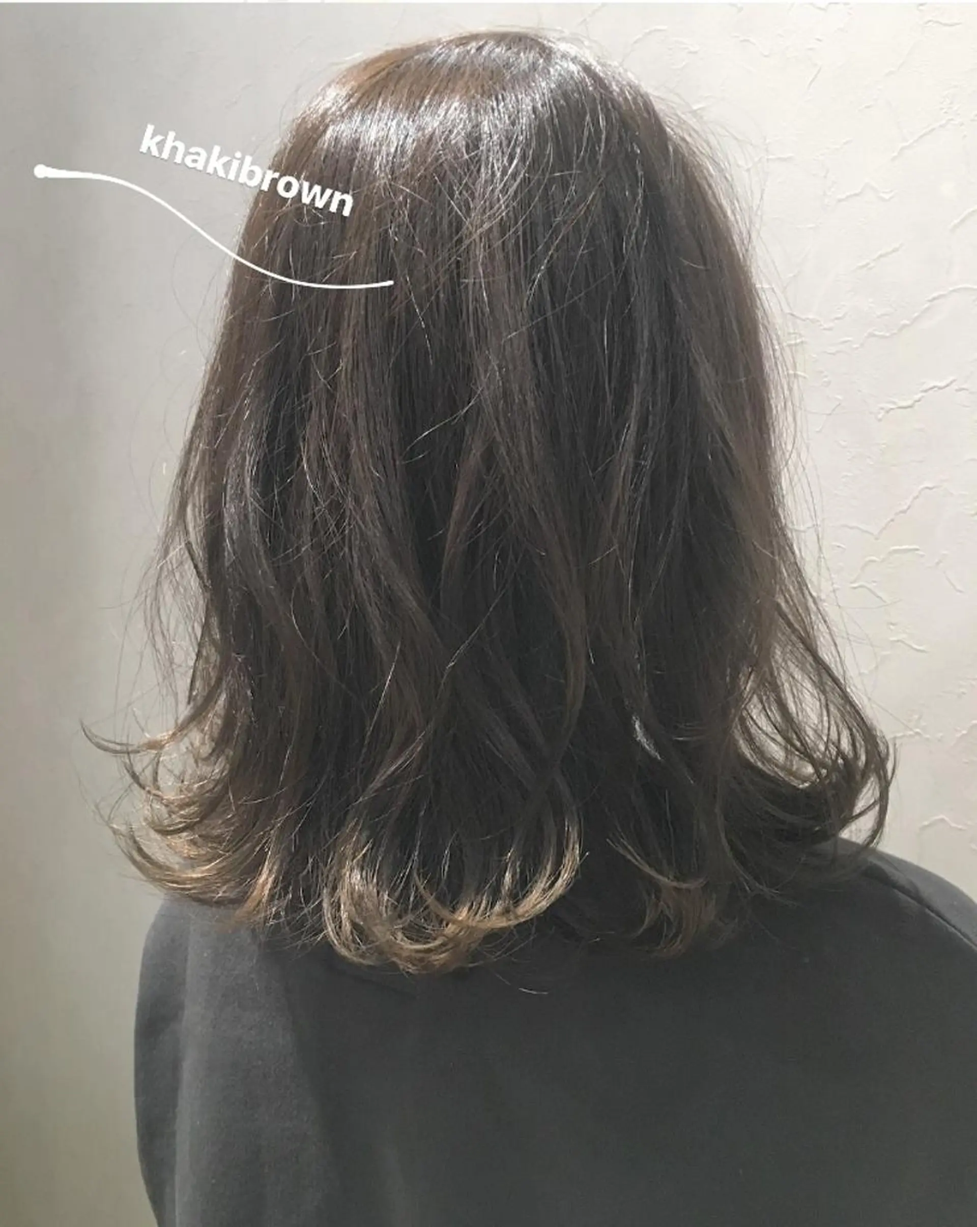 セミロング カラー nakahara madokaのヘアスタイル
