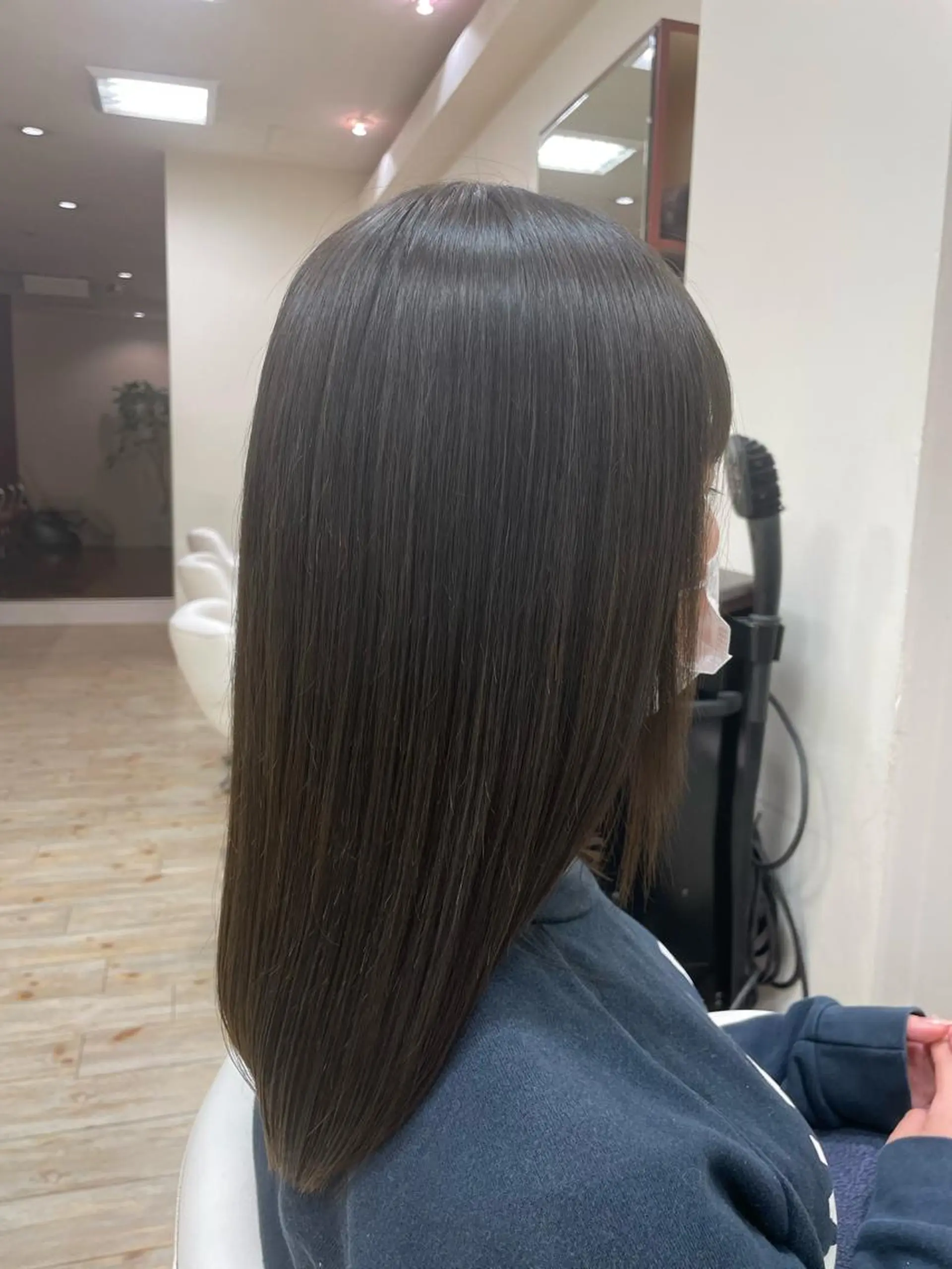 ミディアム トリートメント insence所属・ヤノ ユリカ   🥑のヘアスタイル