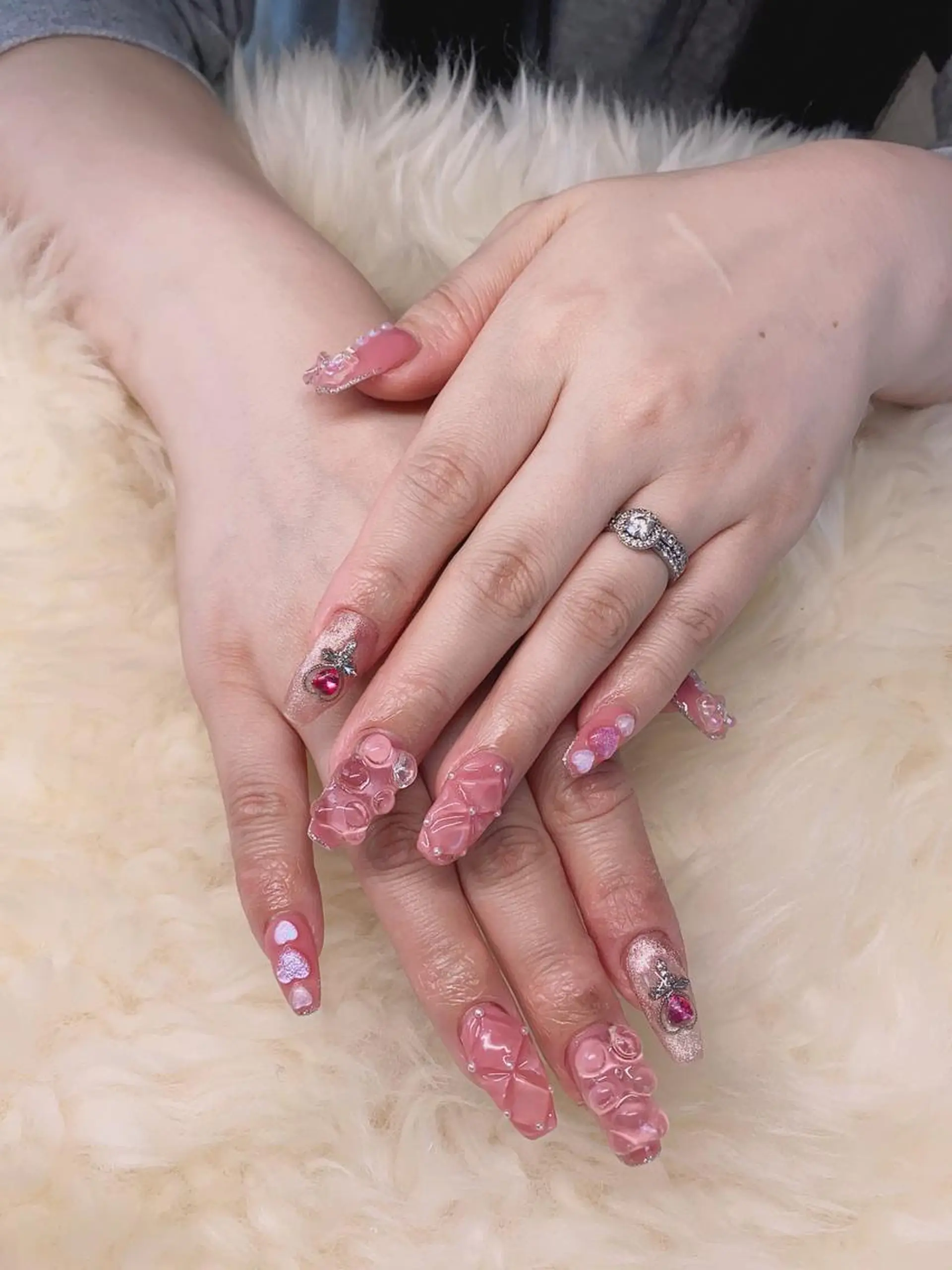 ロング ハンドネイル ハンドケア 💜MIYA nail川崎店のネイルデザイン