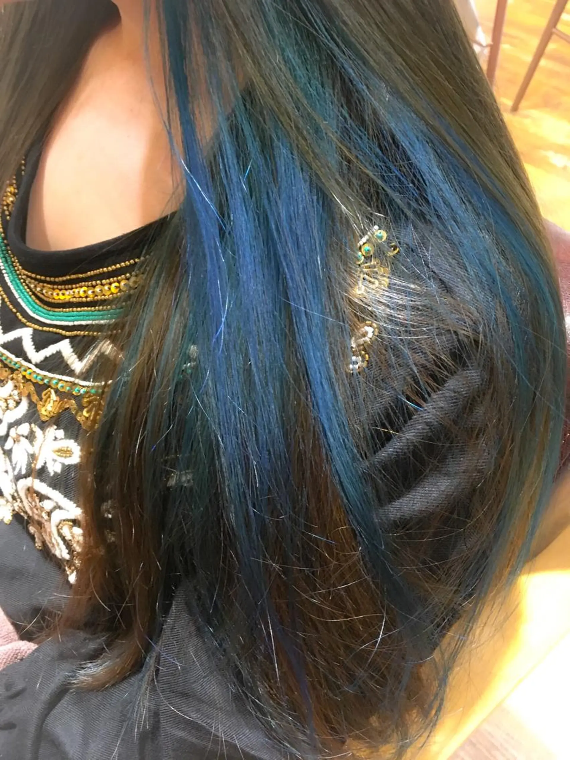 カラー ブルーカラー ヘアカラー トリートメント 茅根 雄次 ✨髪質改善✨のその他イメージ