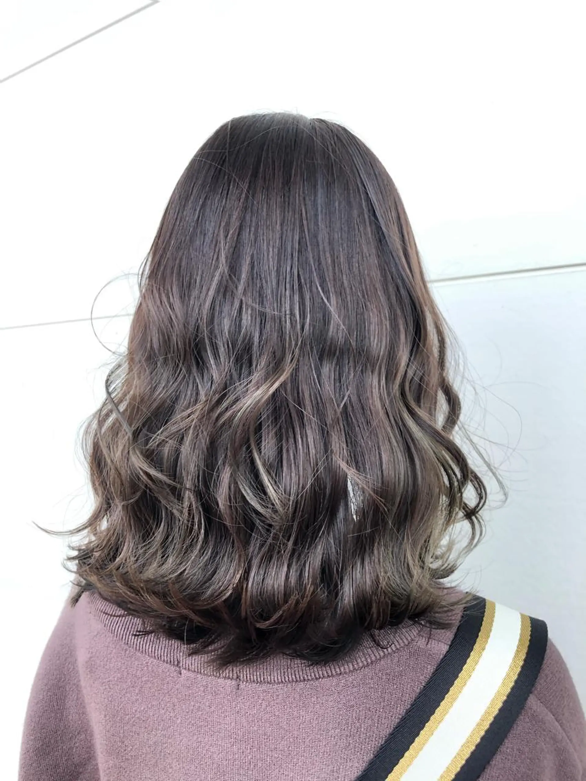 ショート カラー 縮毛矯正、似合わせ カット✂️大谷勇輝のヘアスタイル