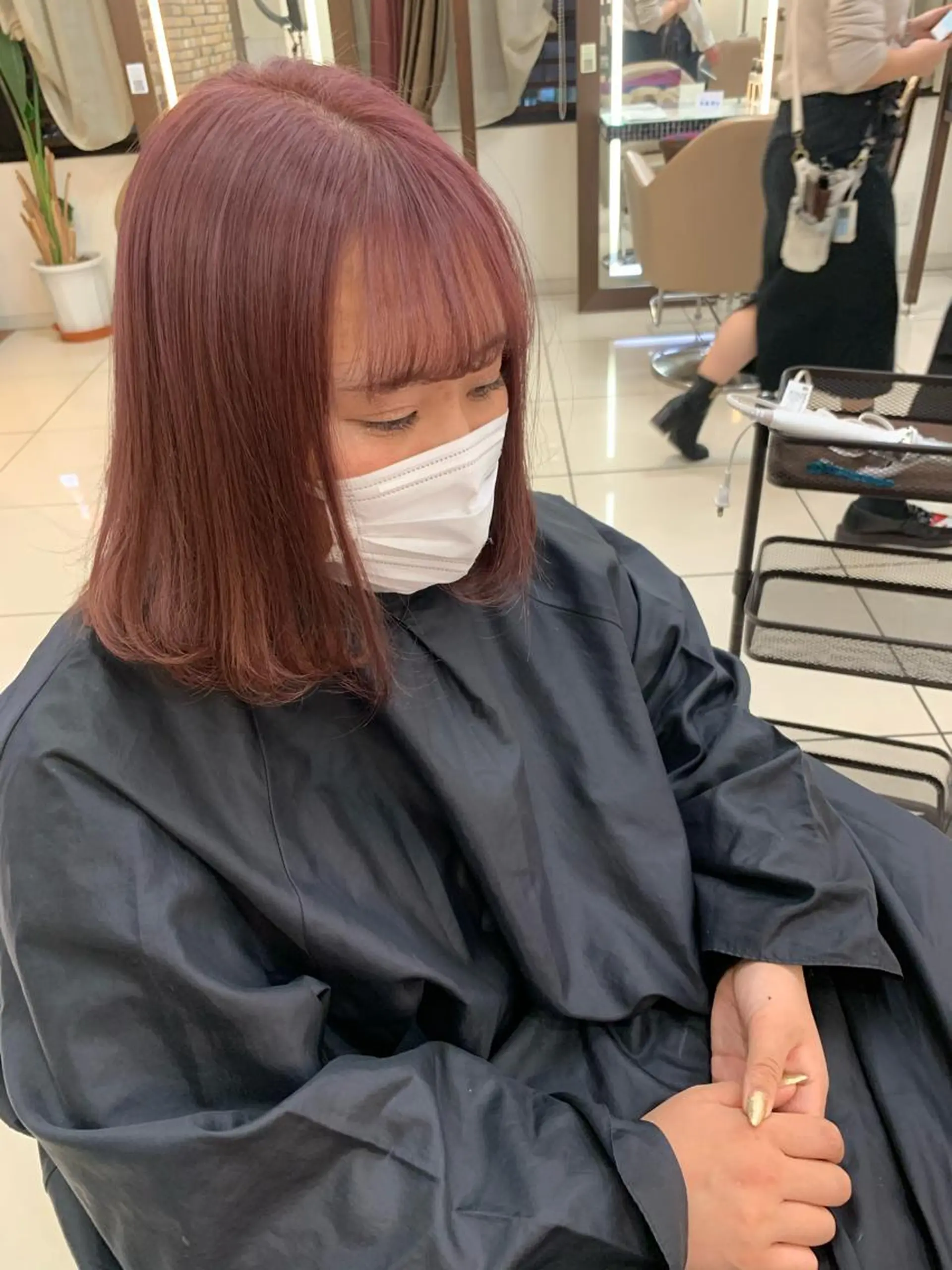 セミロング カラー 羽エクステ🩷 🤍まき🤍のヘアスタイル