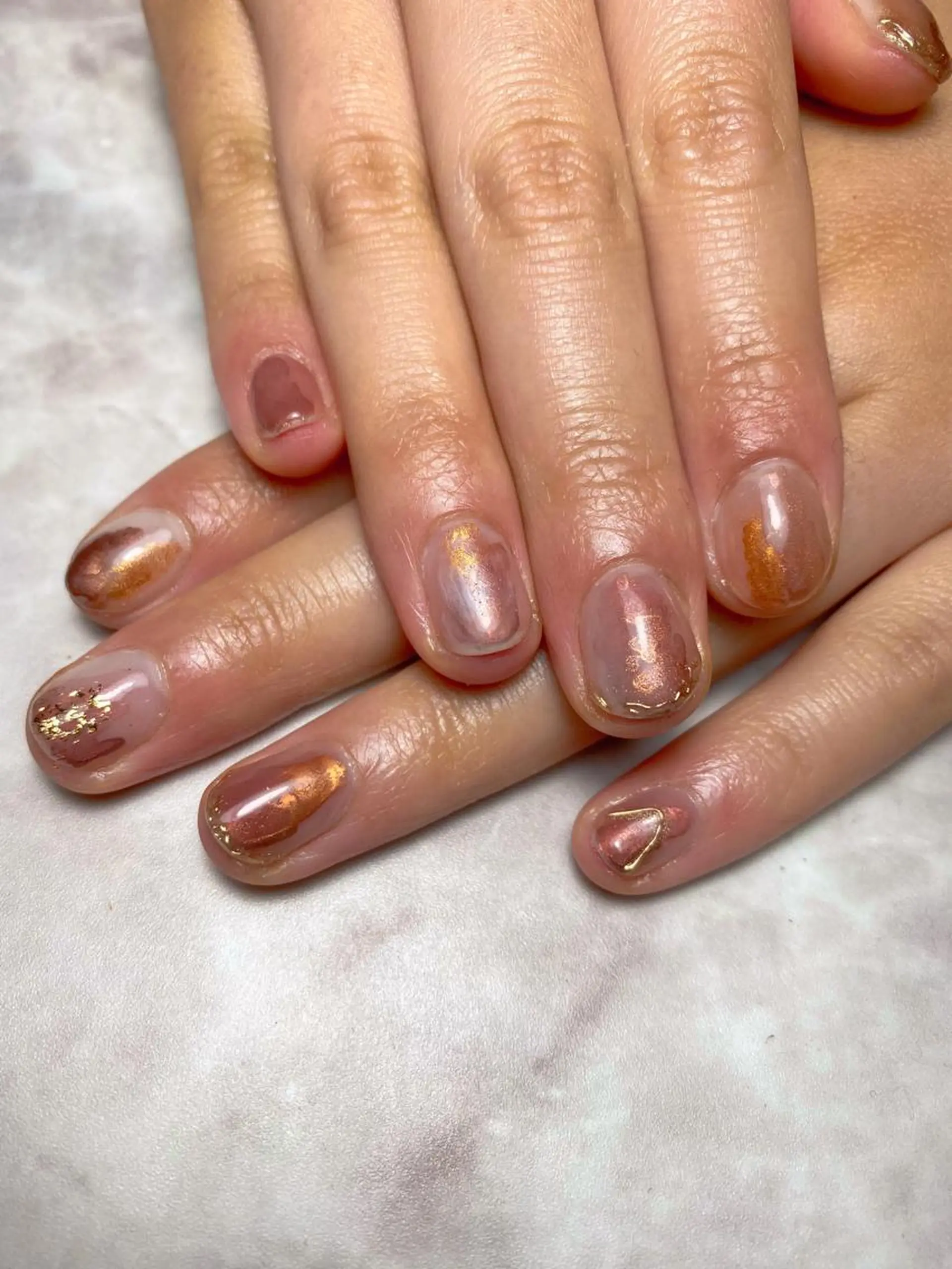 ネイル 持ち込み ニュアンスネイル ハンドネイル ハンドケア 🌿Charme🌿 MAIのネイルデザイン