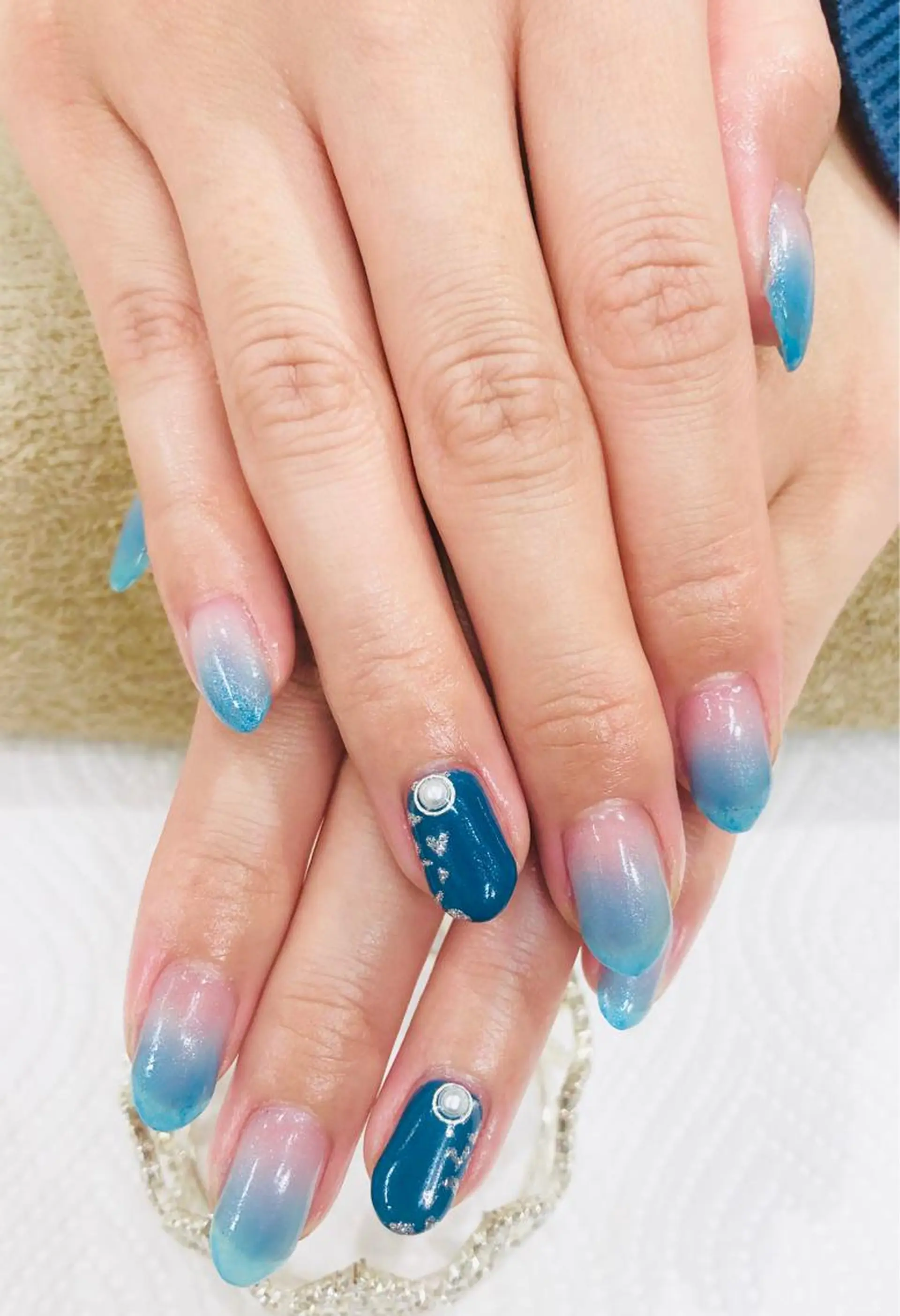 ネイル CROWN プライベートサロンのネイルデザイン