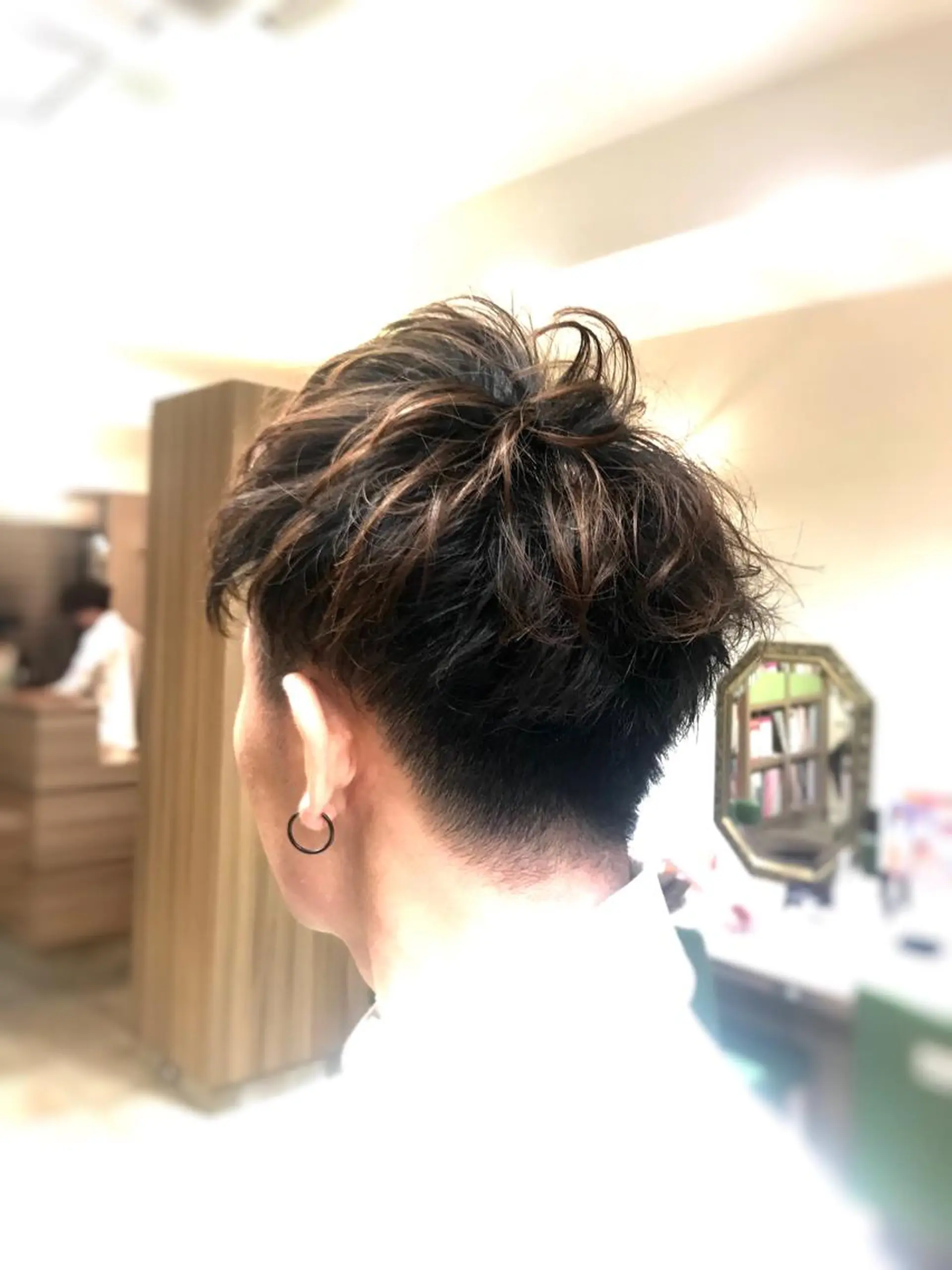 メンズ メンズハイライト 刈り上げ メンズ専門 中島俊【朝霞】のヘアスタイル