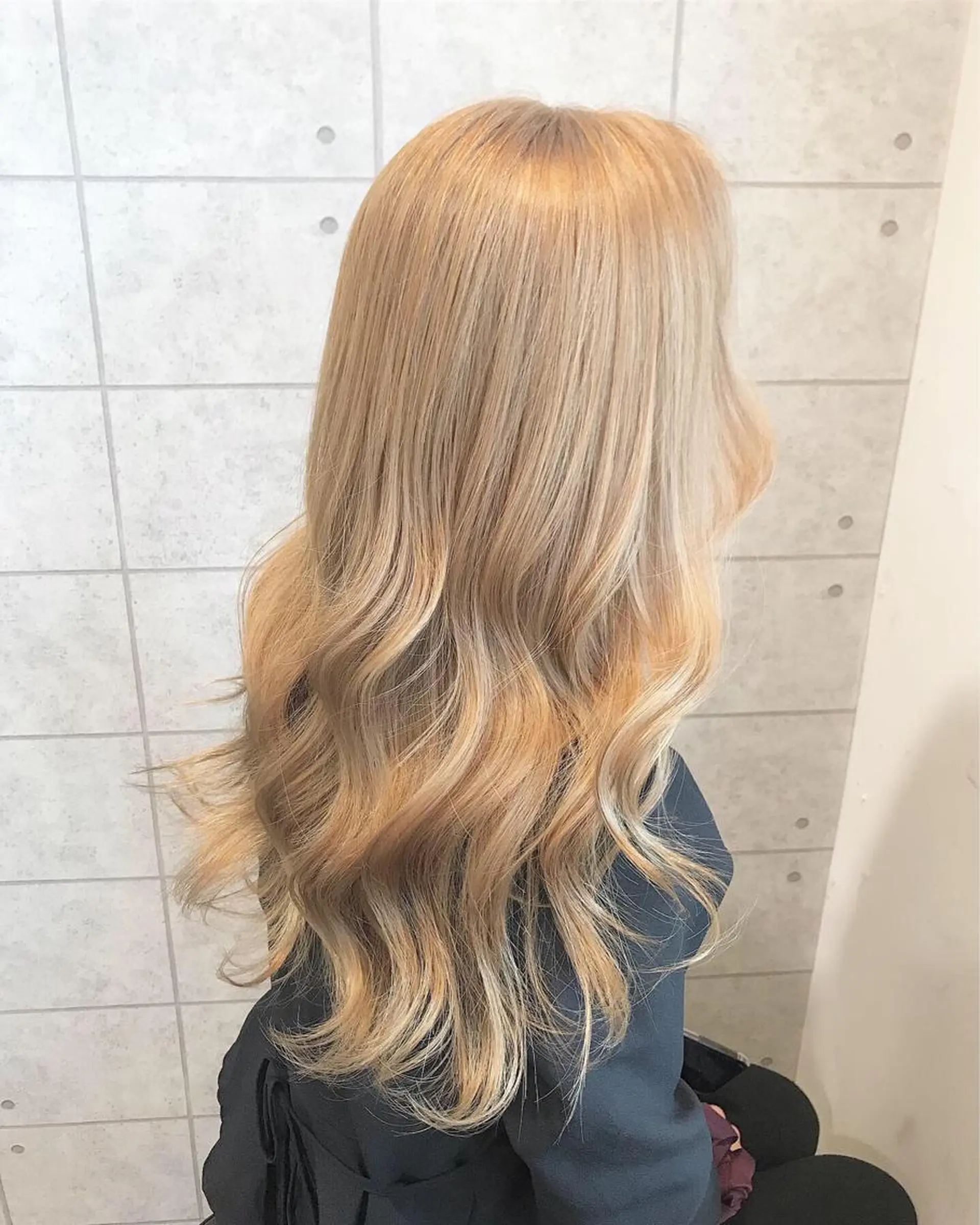 ロング カラー knock【ノック】所属・烏丸韓国ヘア🇰🇷 ayaka🎀のヘアスタイル