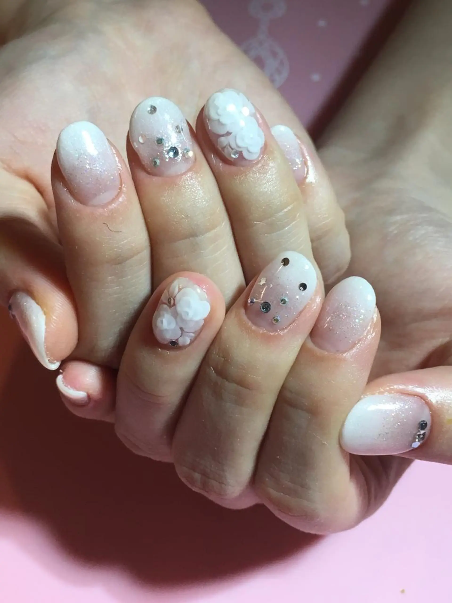 ネイル ハンドネイル ハンドケア 古川 里美のネイルデザイン