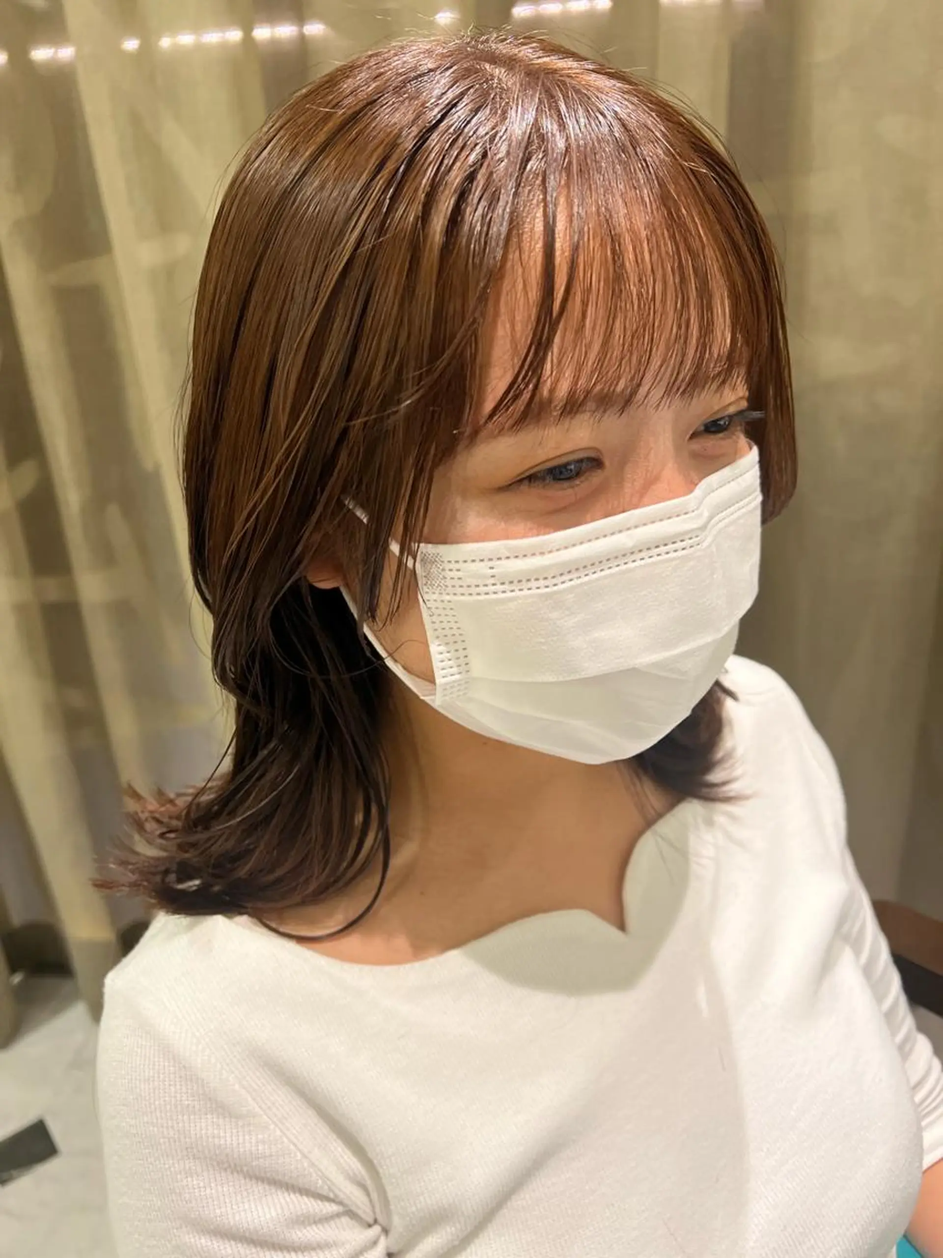 セミロング カラー 似合わせカット 小林愛奈のヘアスタイル