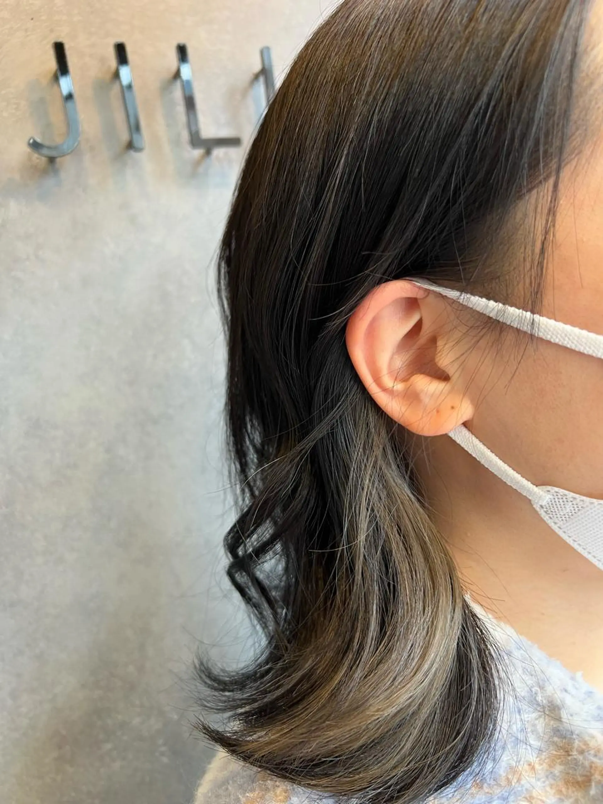 ミディアム カラー N°jillva 𝑘𝑎𝑟𝑖𝑛のヘアスタイル