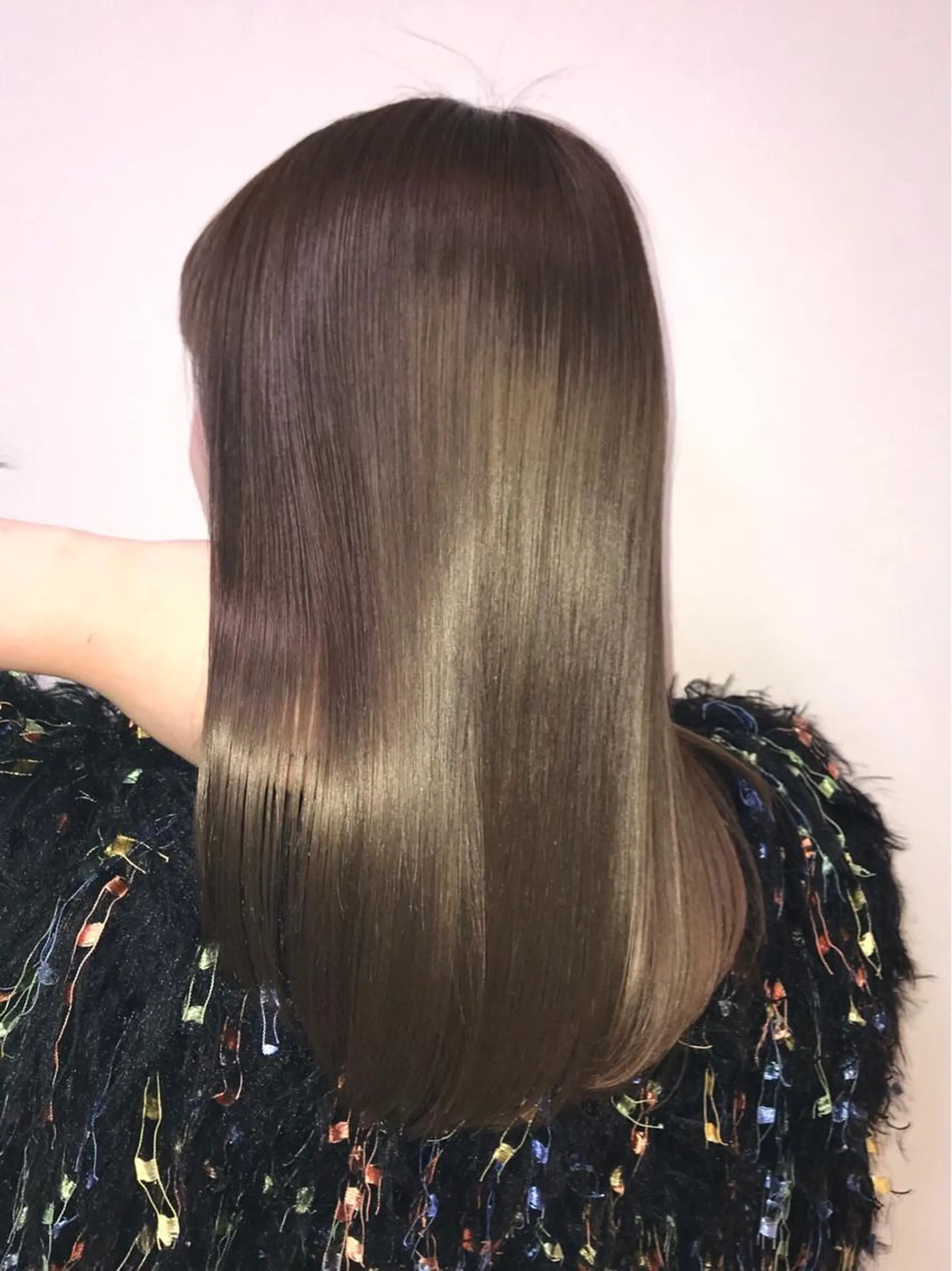 セミロング カラー 髙橋 かすみのヘアスタイル