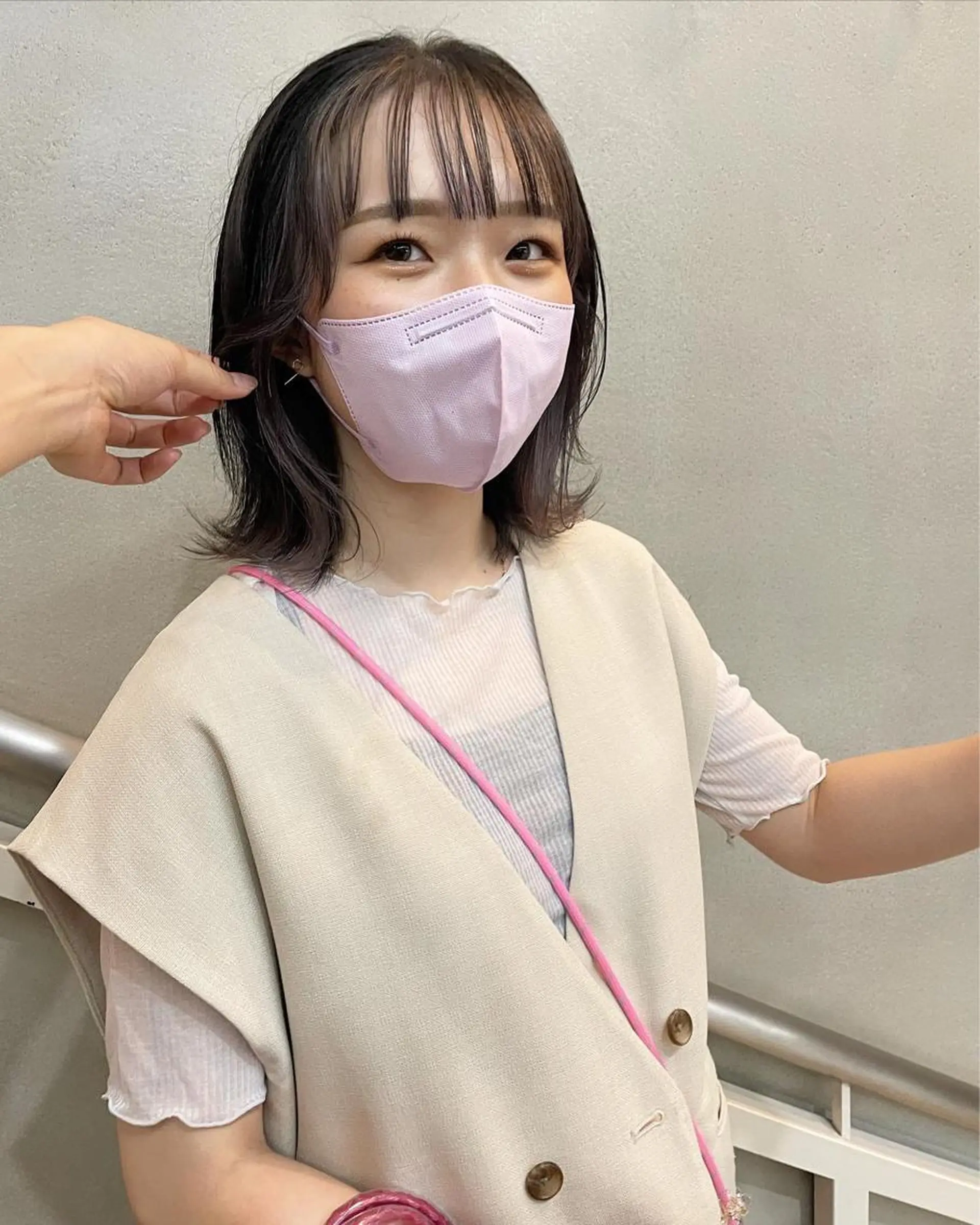 ミディアム 佐藤 永夏のヘアスタイル