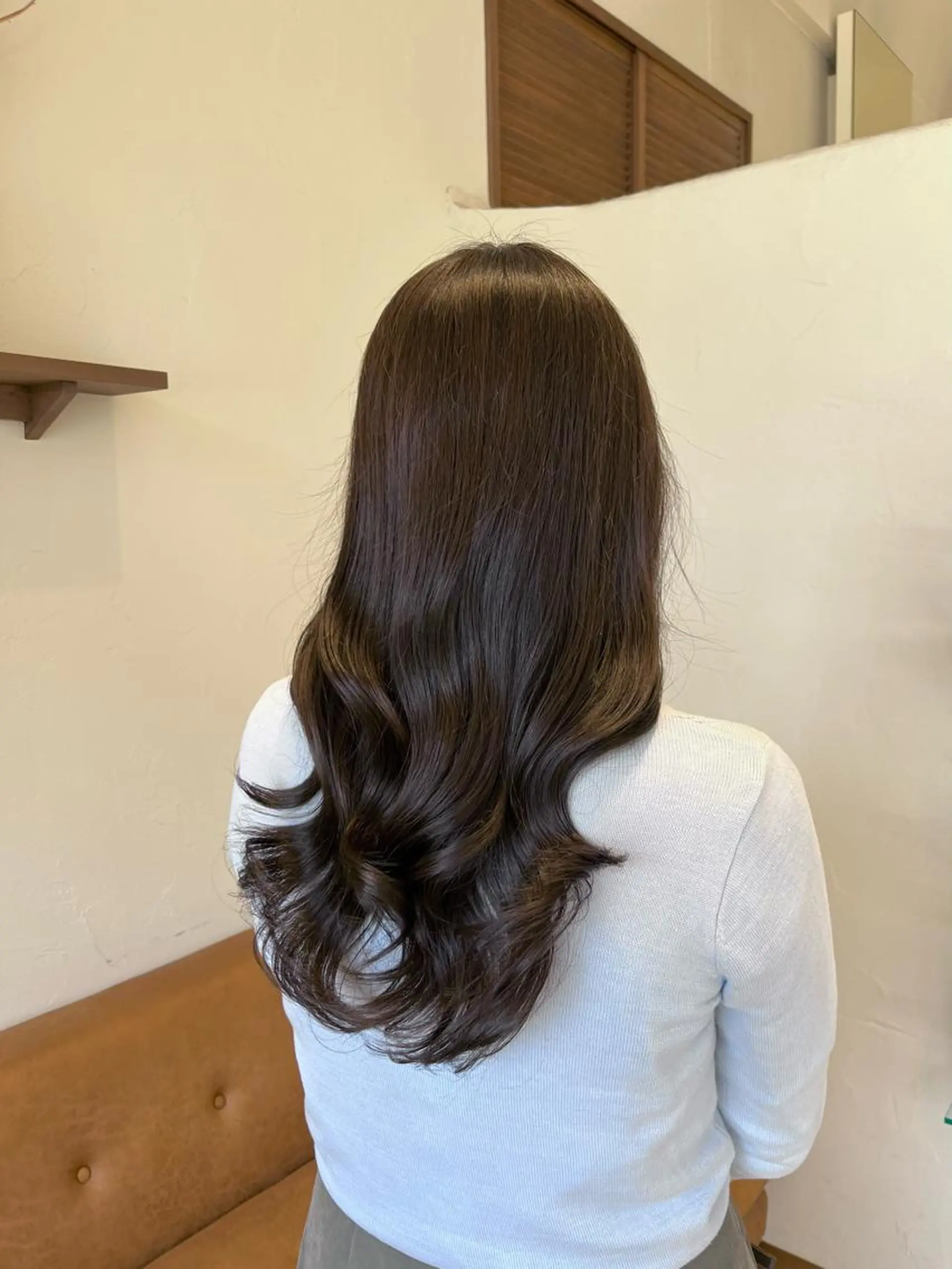 ロング カラー 透明感カラー イルミナカラー AffECTION所属・稲垣 至恩のヘアスタイル