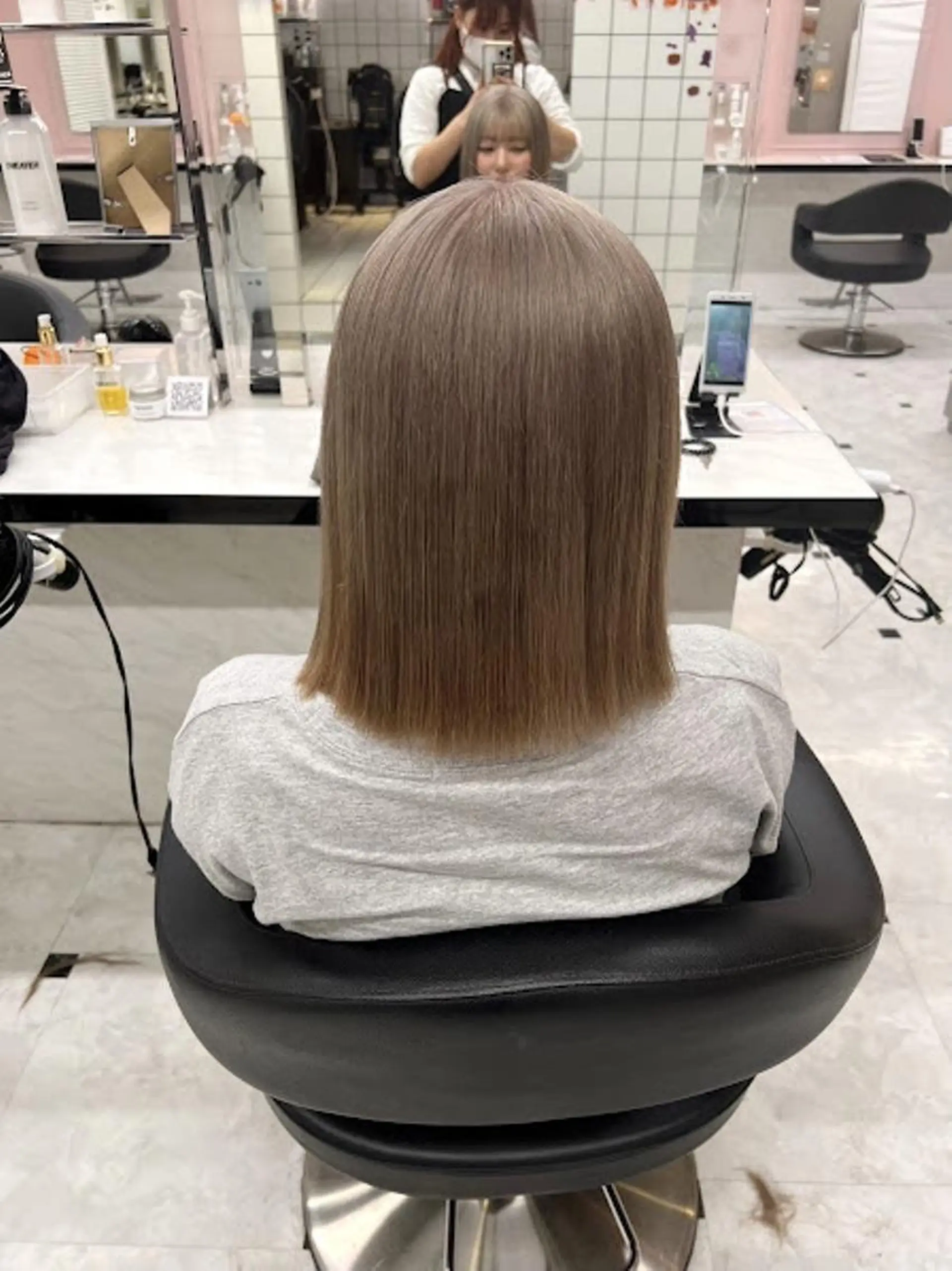 カラー 【公式】DISCO銀 座🪩トレンド🪽のヘアスタイル