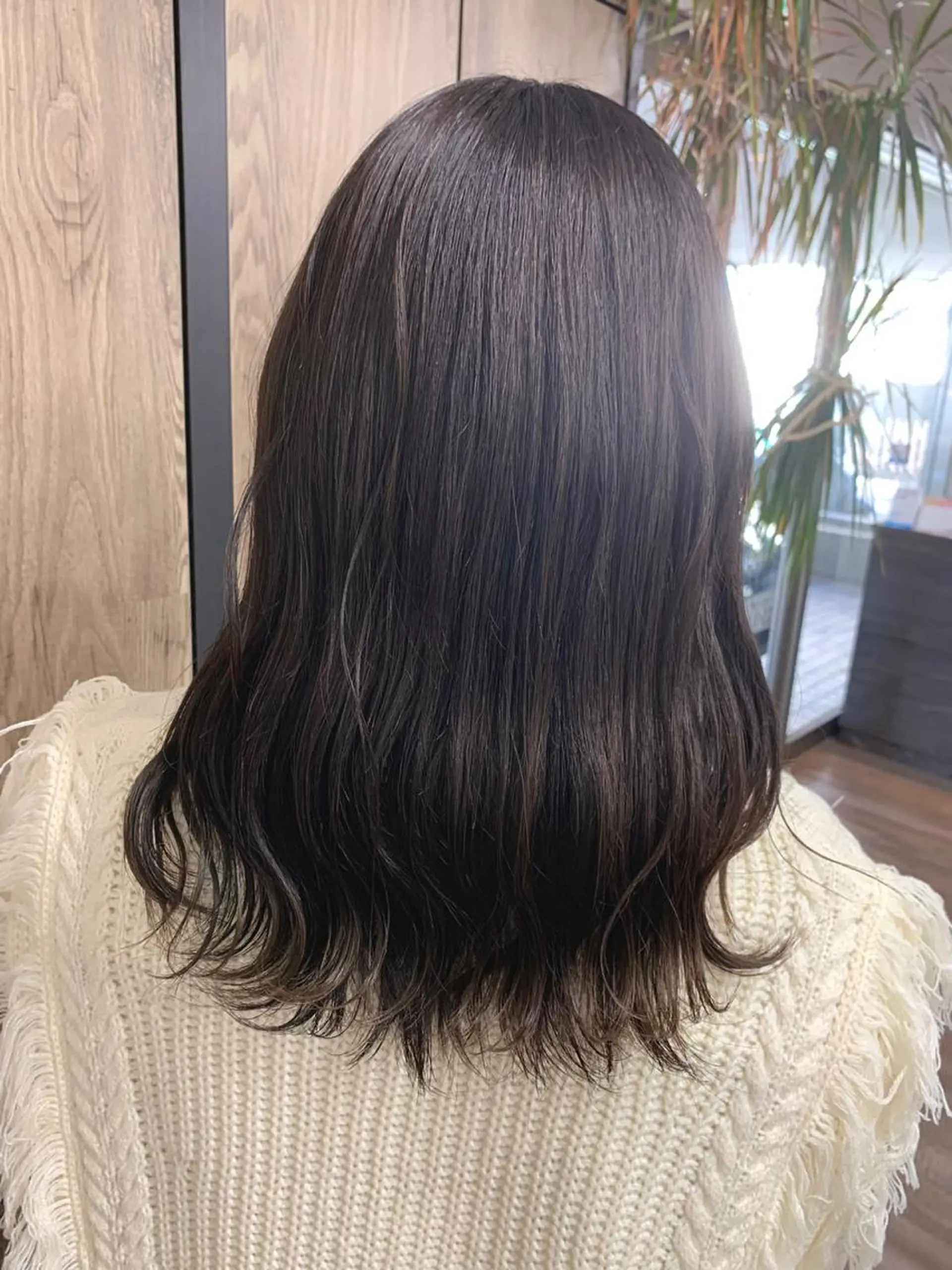 カラー ブリーチ ケアブリーチ 透明感カラー ダブルカラー ハイライトカラー SALOWIN横浜suite店所属・🌷かわばた めい🌷のヘアスタイル