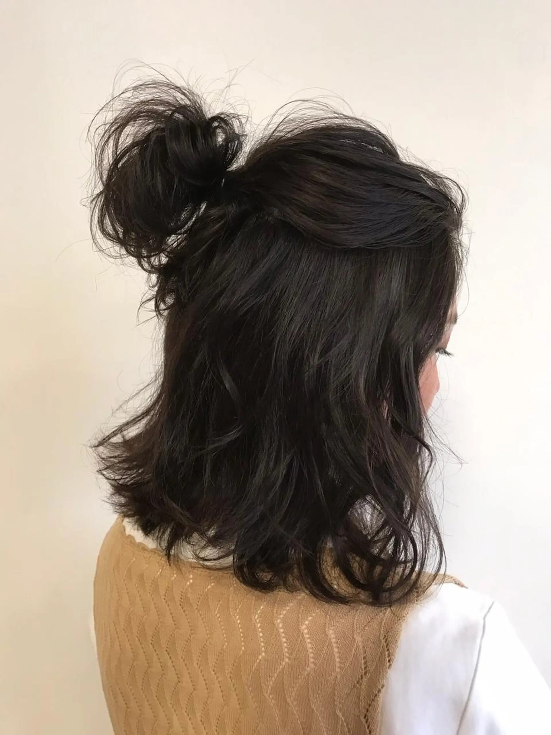 ミディアム カラー お団子ヘア カット ヘアカラー トリートメント デザインカラー🌈 高木リョウのヘアスタイル