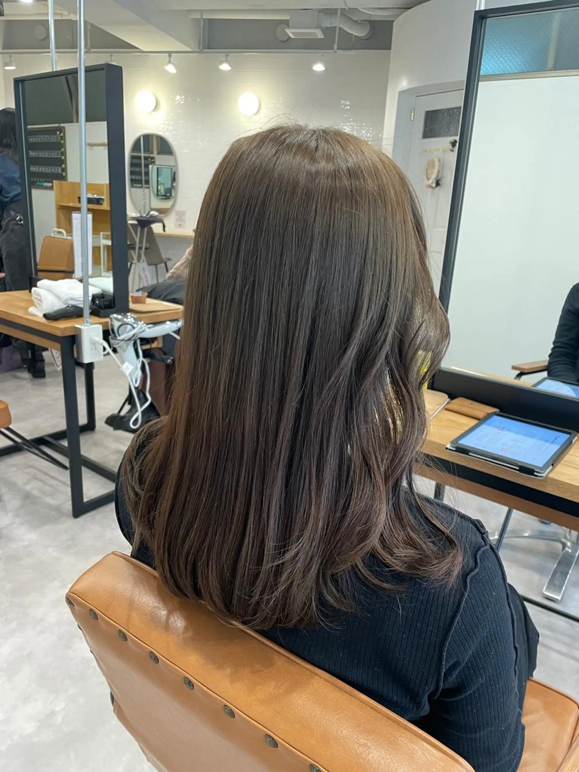 セミロング カラー SHIAN橋本店 おぐちまほのヘアスタイル