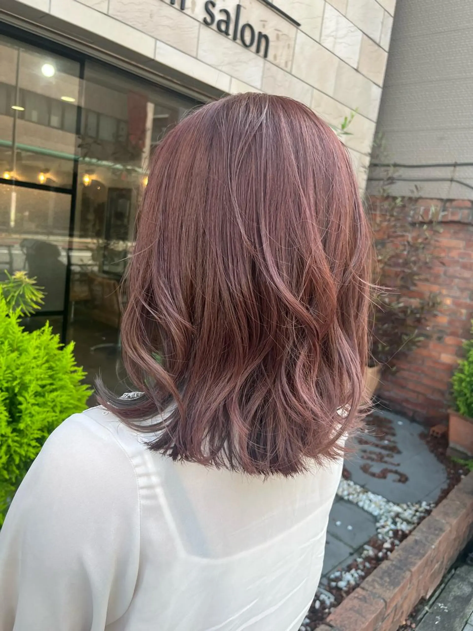 ミディアム カラー インナーカラー ピンクカラー カット ヘアカラー SHIAN 八王子👼鬼塚さやかのヘアスタイル