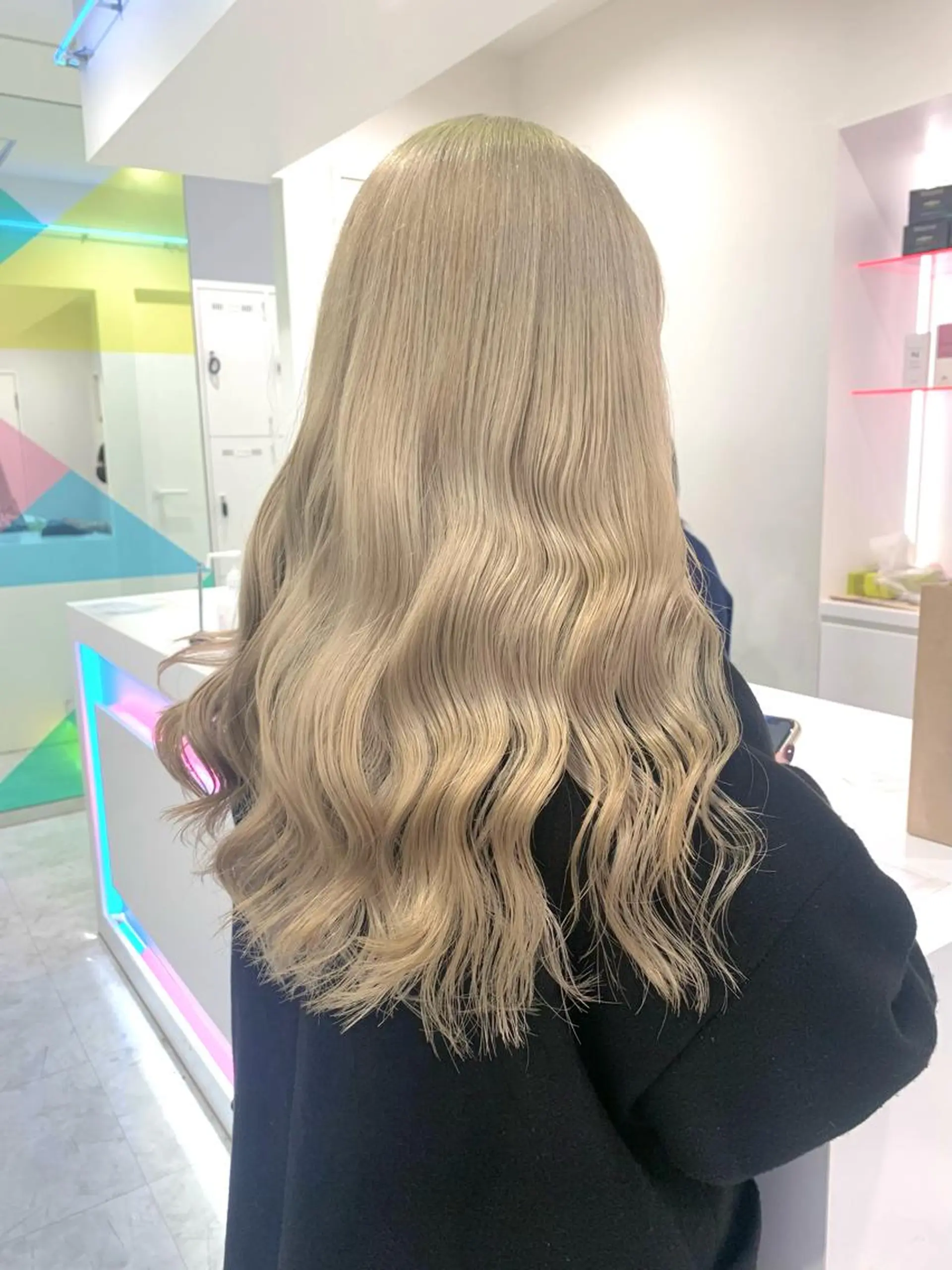 ロング 💍大人デザイン /ハイトーン♡リクトのヘアスタイル