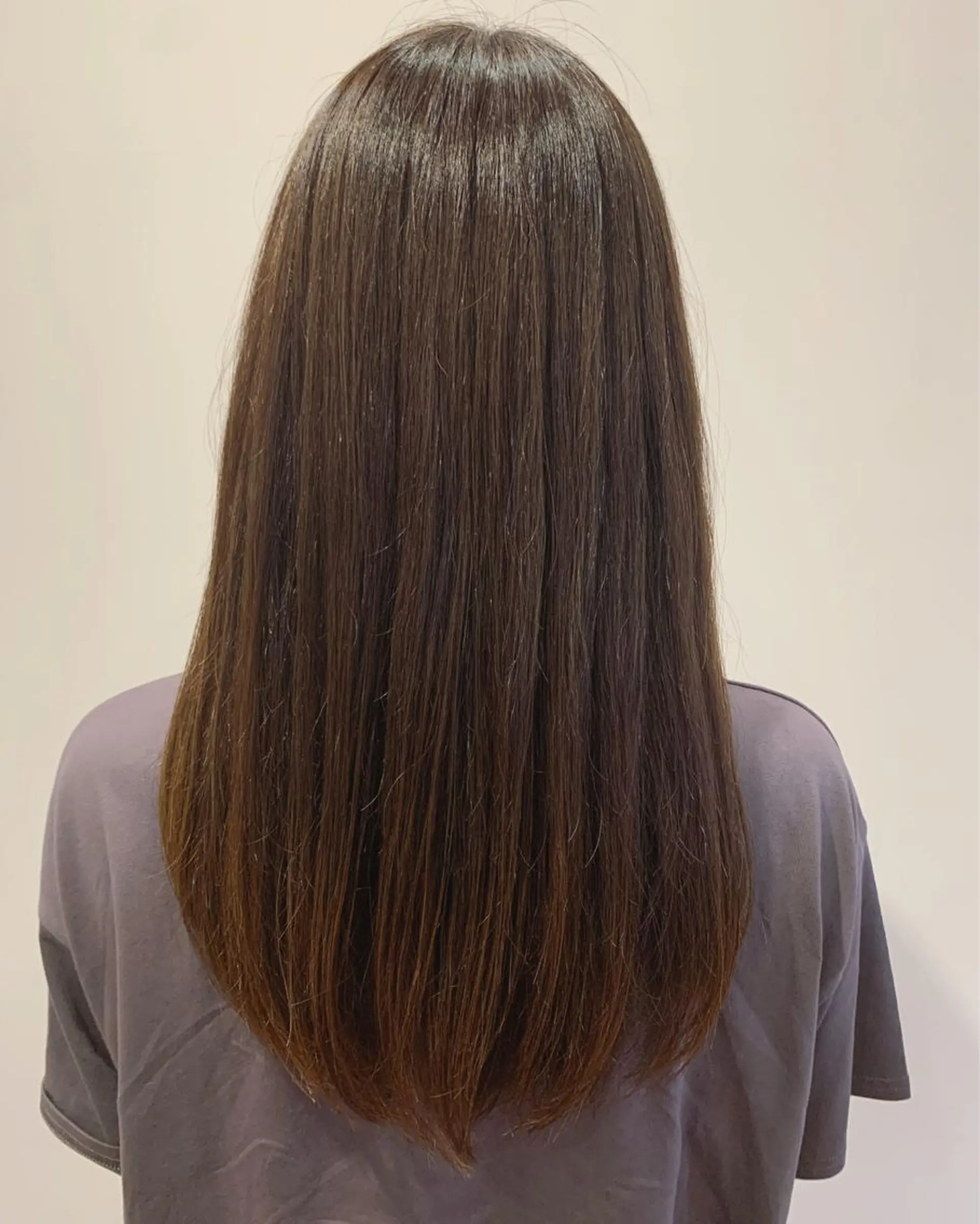 ロング 多田 彩香のヘアスタイル