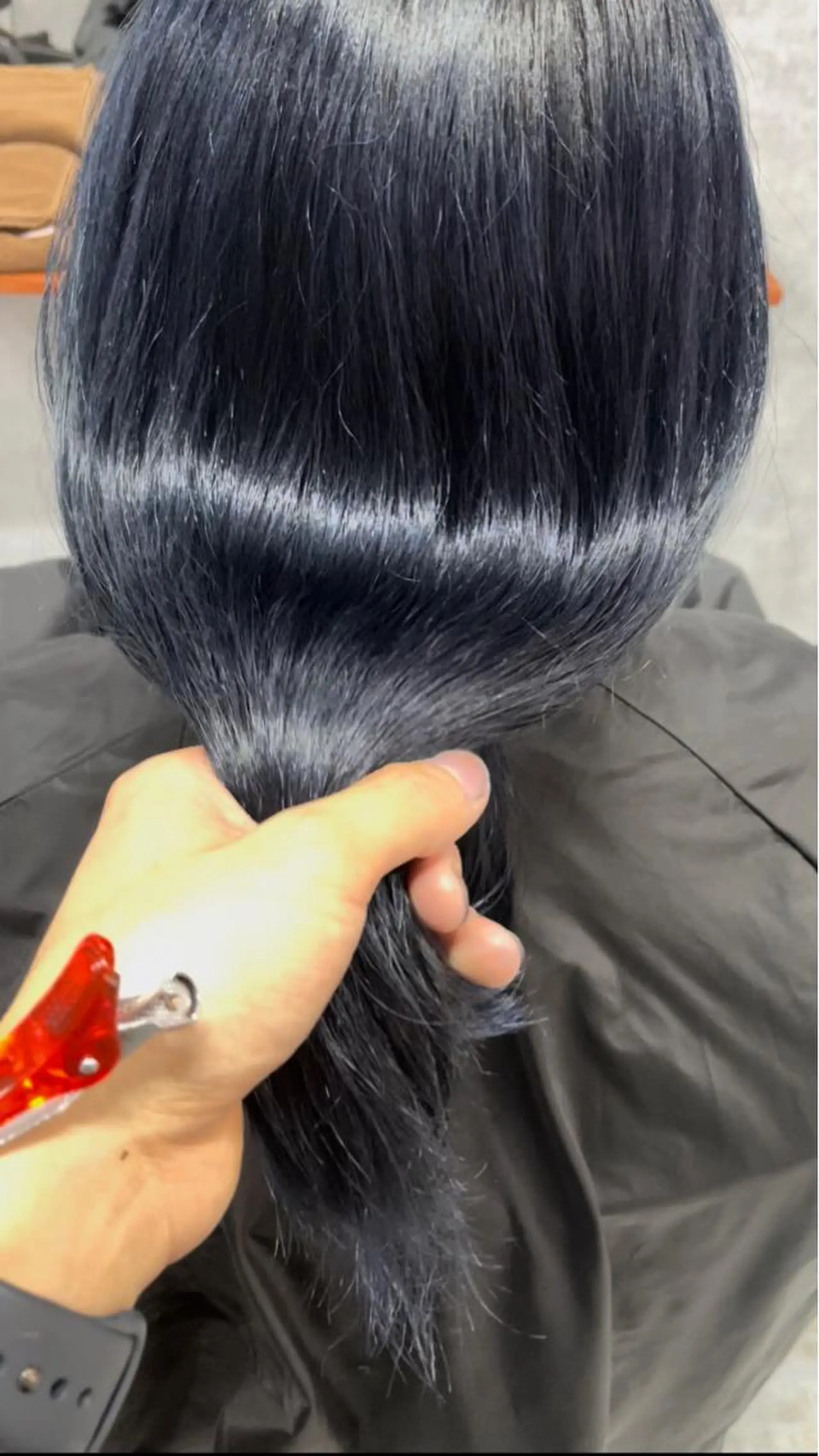 セミロング 切りっぱなしボブ ショートボブ セミロングパーマ ミストバング ボブ ヘアカラー トリートメント C’LD hair  produce /シールドヘア所属・モテ髪/ボブ/ショー ト/アダチフウトのヘアスタイル