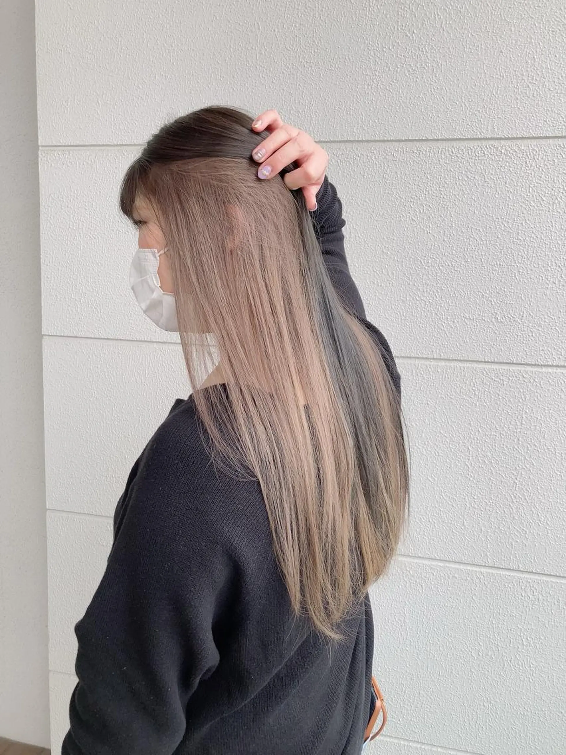 ロング ヘアカラー 平野 朋未のヘアスタイル