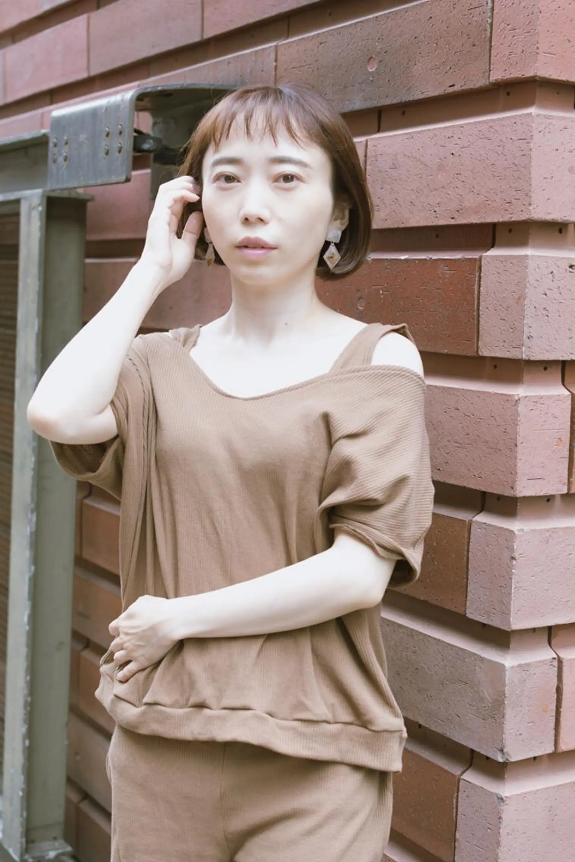 ショート カラー ショートボブ ベージュカラー ブルーカラー ブルージュ グレージュ 撮影モデル 斉藤 正敏のその他イメージ